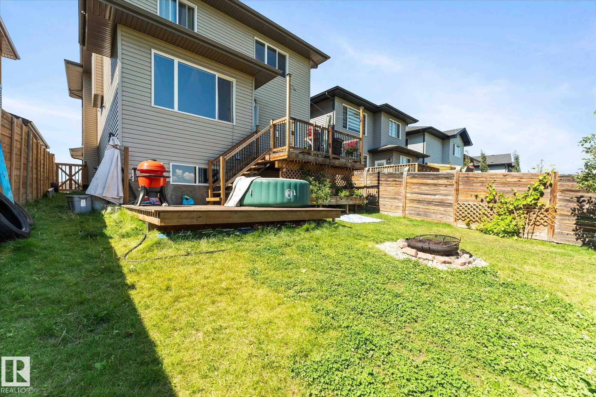 66 KENSINGTON Close