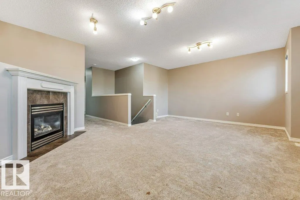123 CHAMPLAIN Place