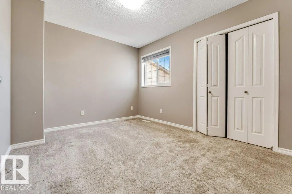 123 CHAMPLAIN Place