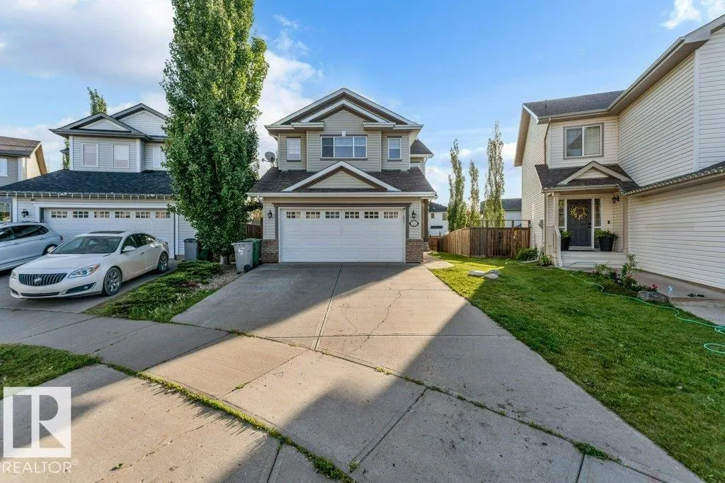 123 CHAMPLAIN Place