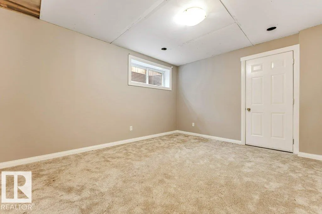 123 CHAMPLAIN Place