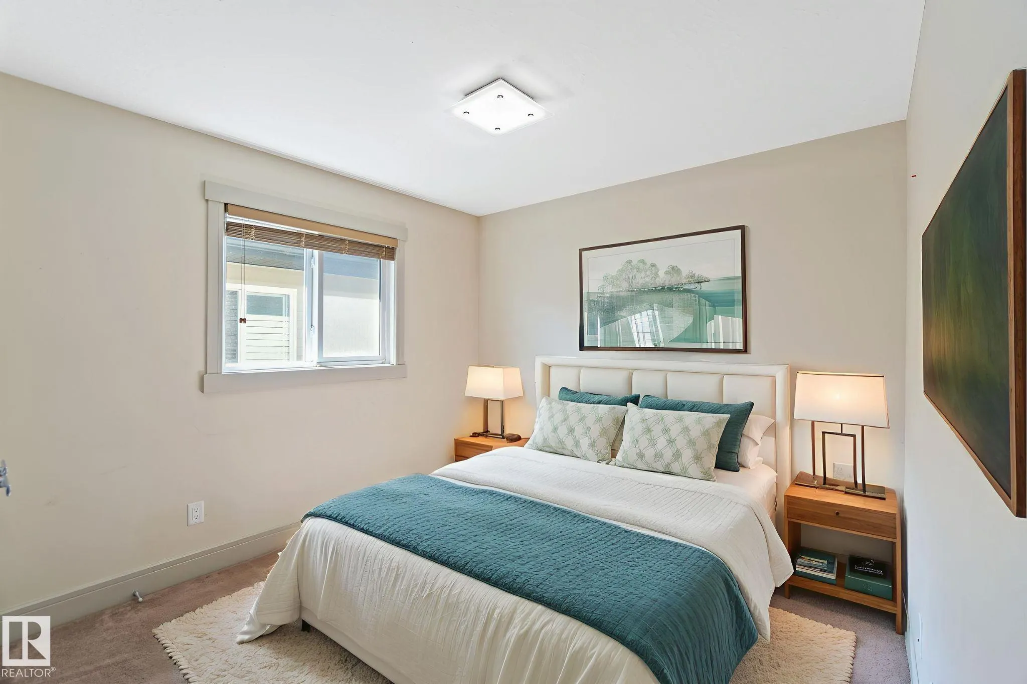 3434 Parker Loop