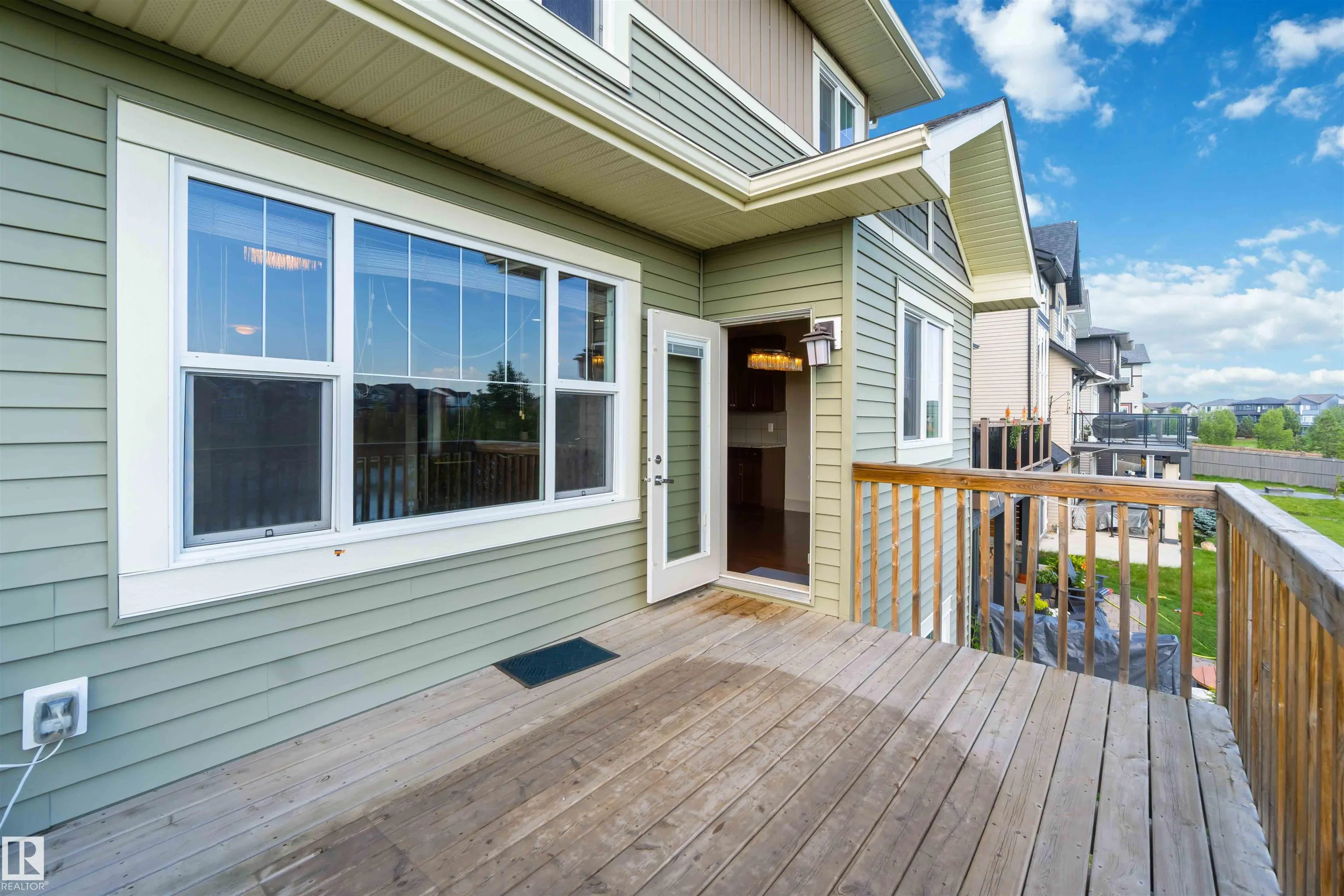 3434 Parker Loop