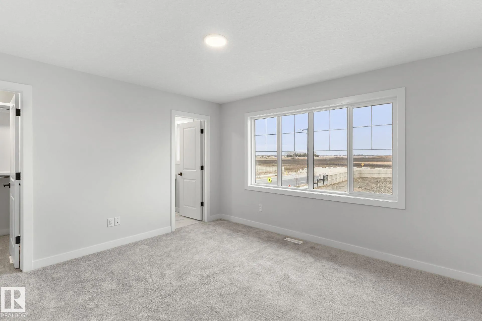 11 SERENO Lane