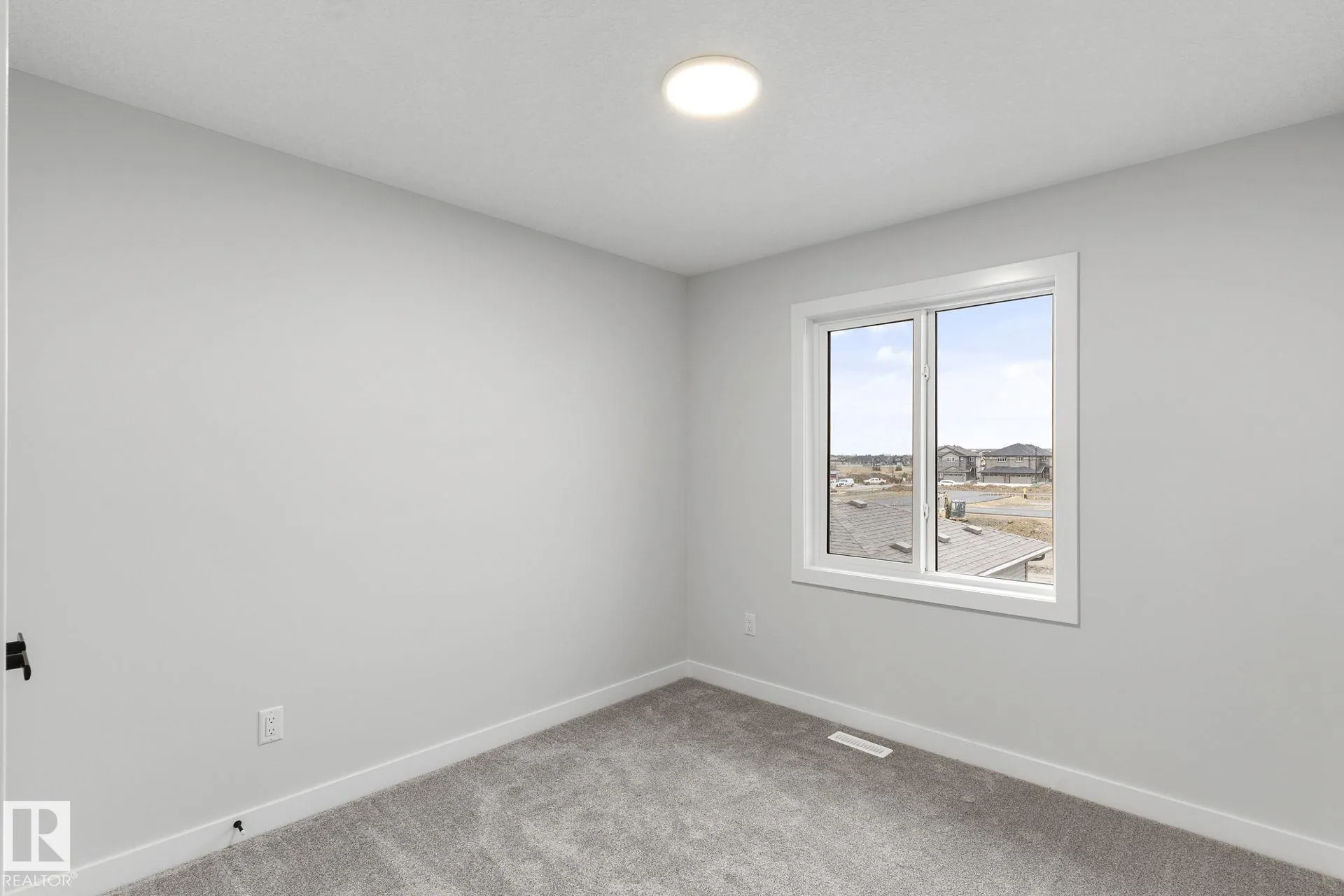 11 SERENO Lane