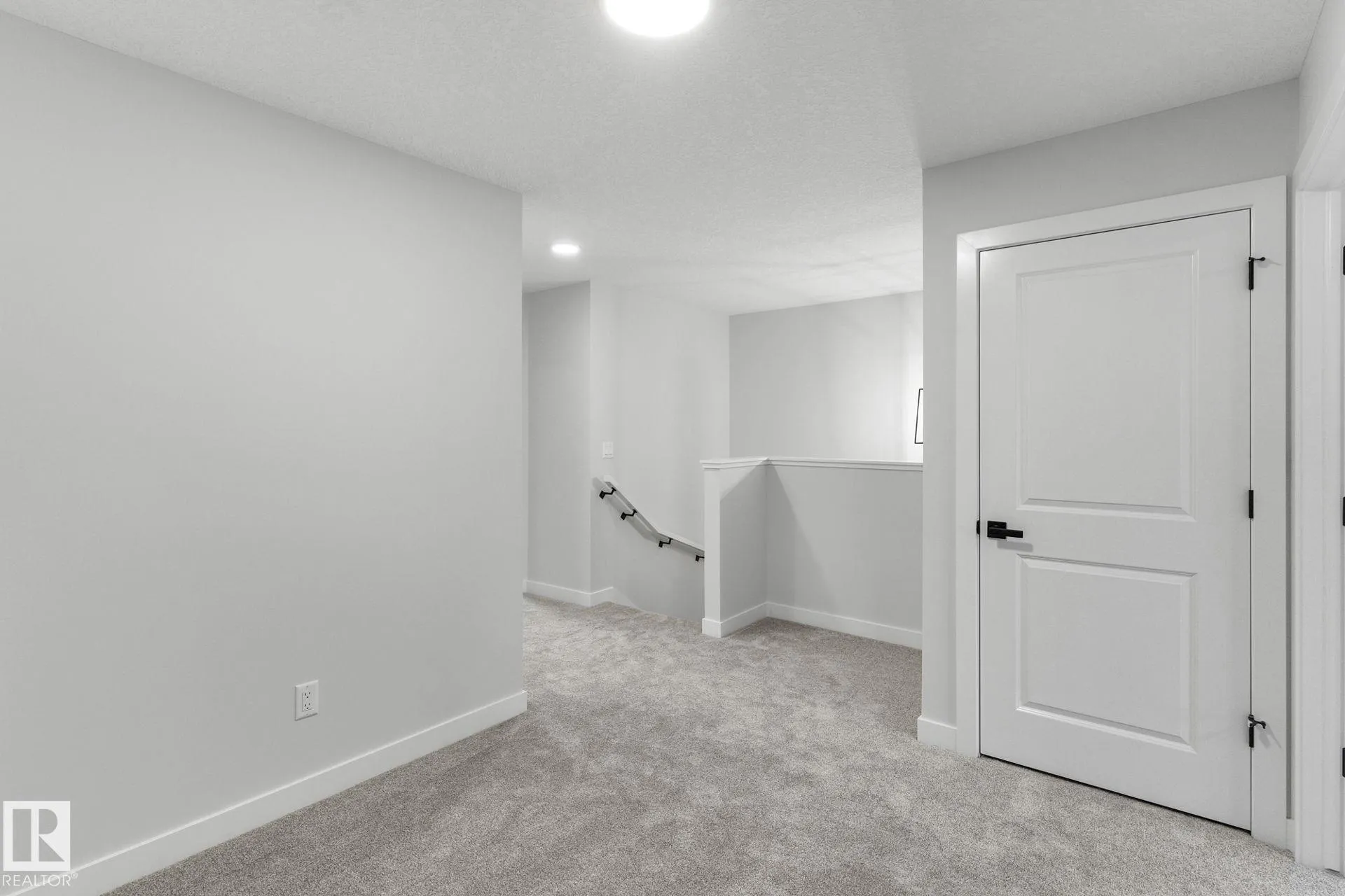 11 SERENO Lane