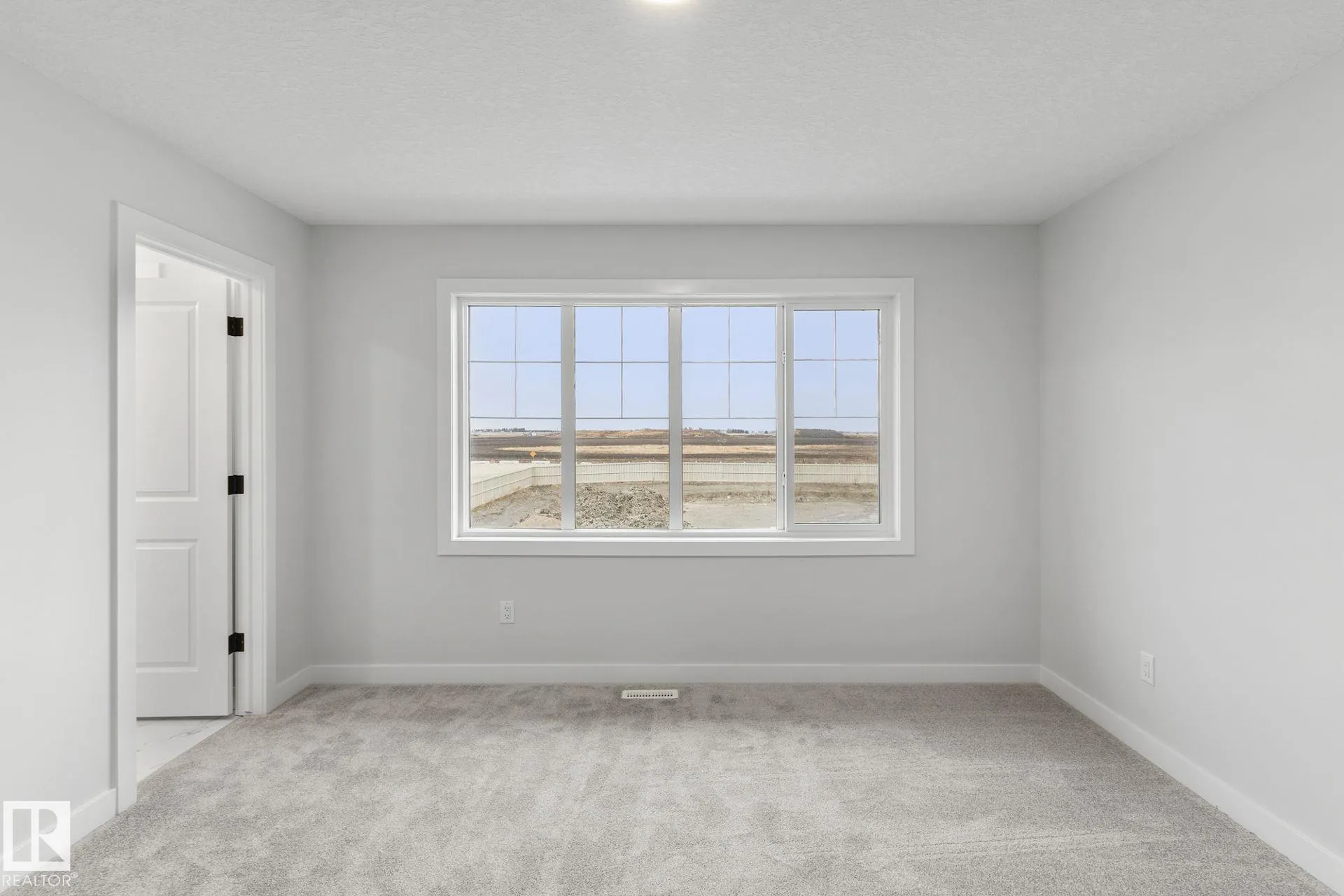 11 SERENO Lane