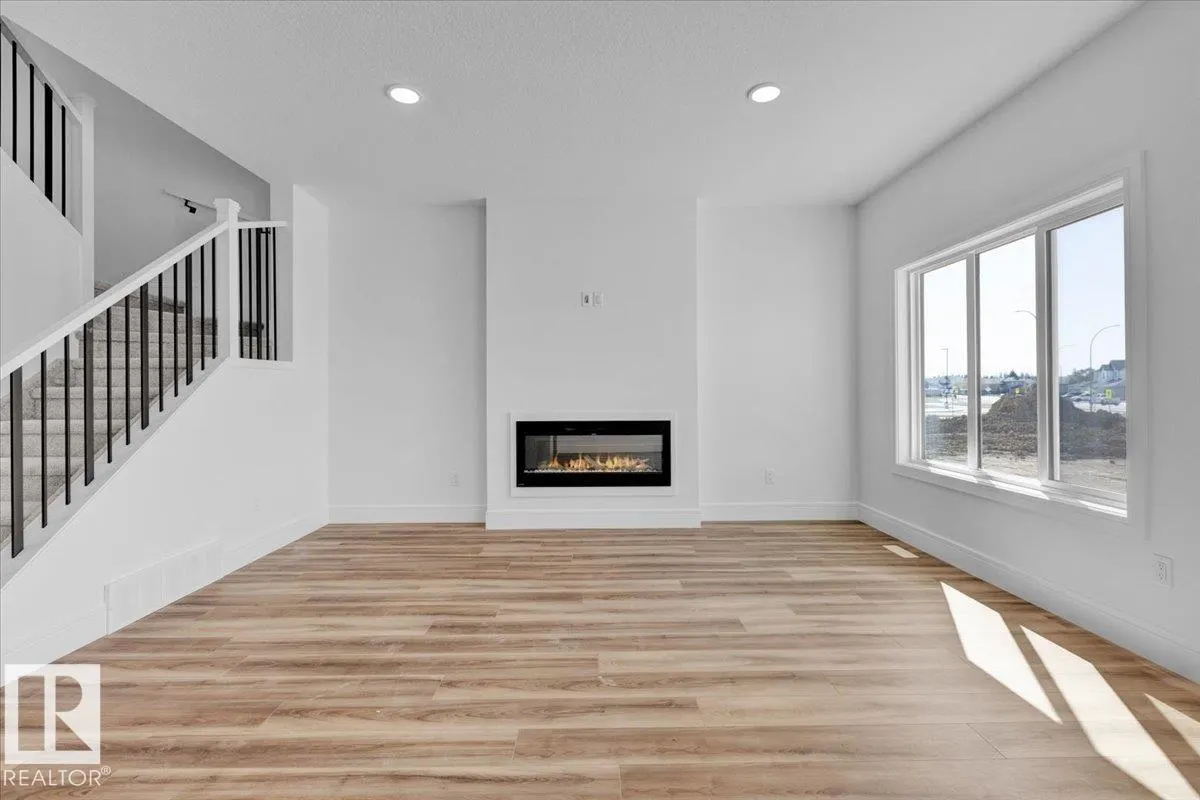 22 SERENO Lane