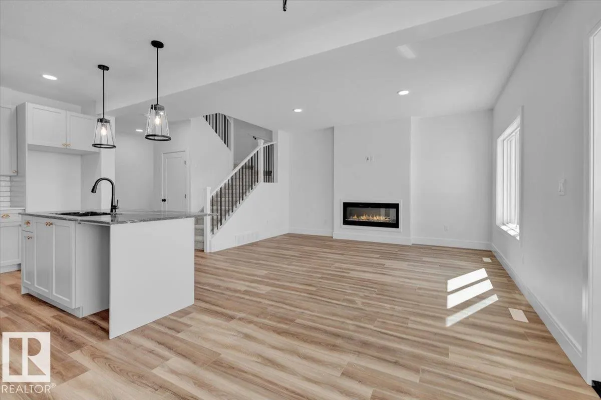 22 SERENO Lane
