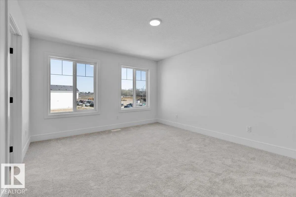 22 SERENO Lane