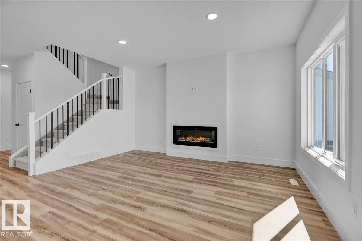 22 SERENO Lane