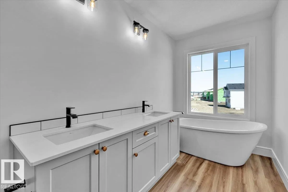 22 SERENO Lane