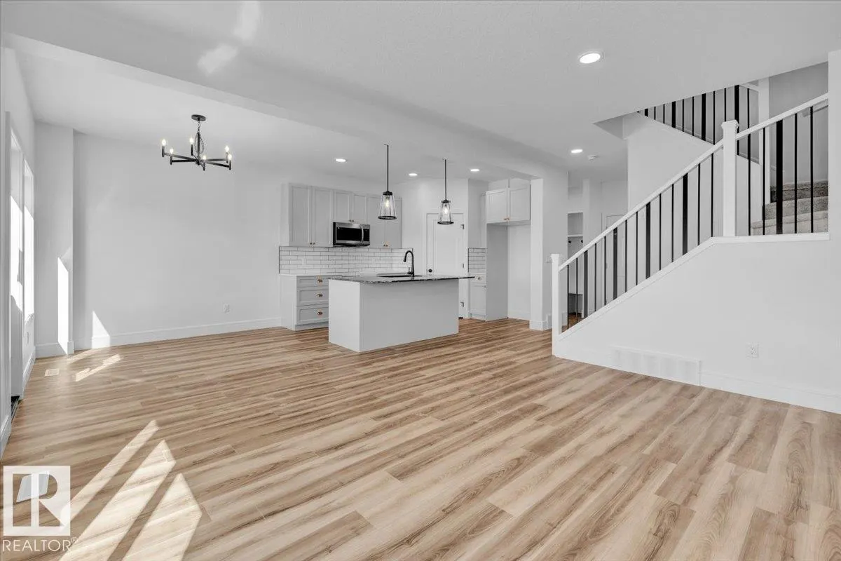 22 SERENO Lane
