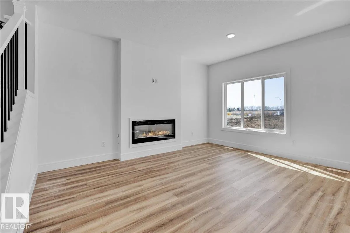 22 SERENO Lane