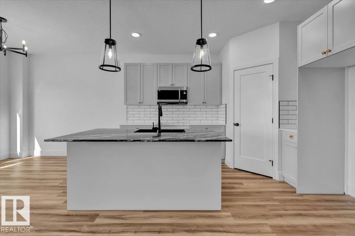 22 SERENO Lane