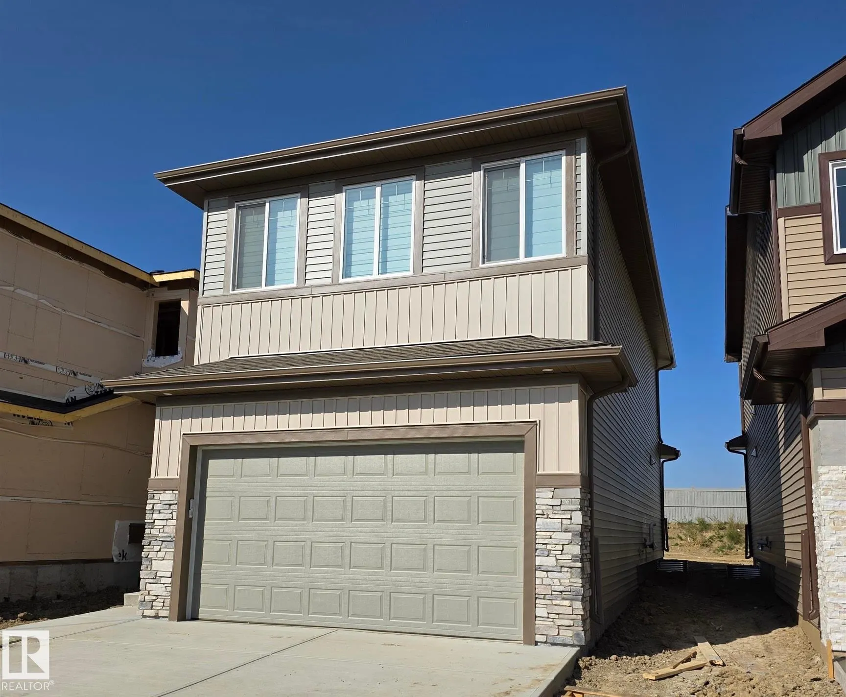 167 CALEDON Crescent