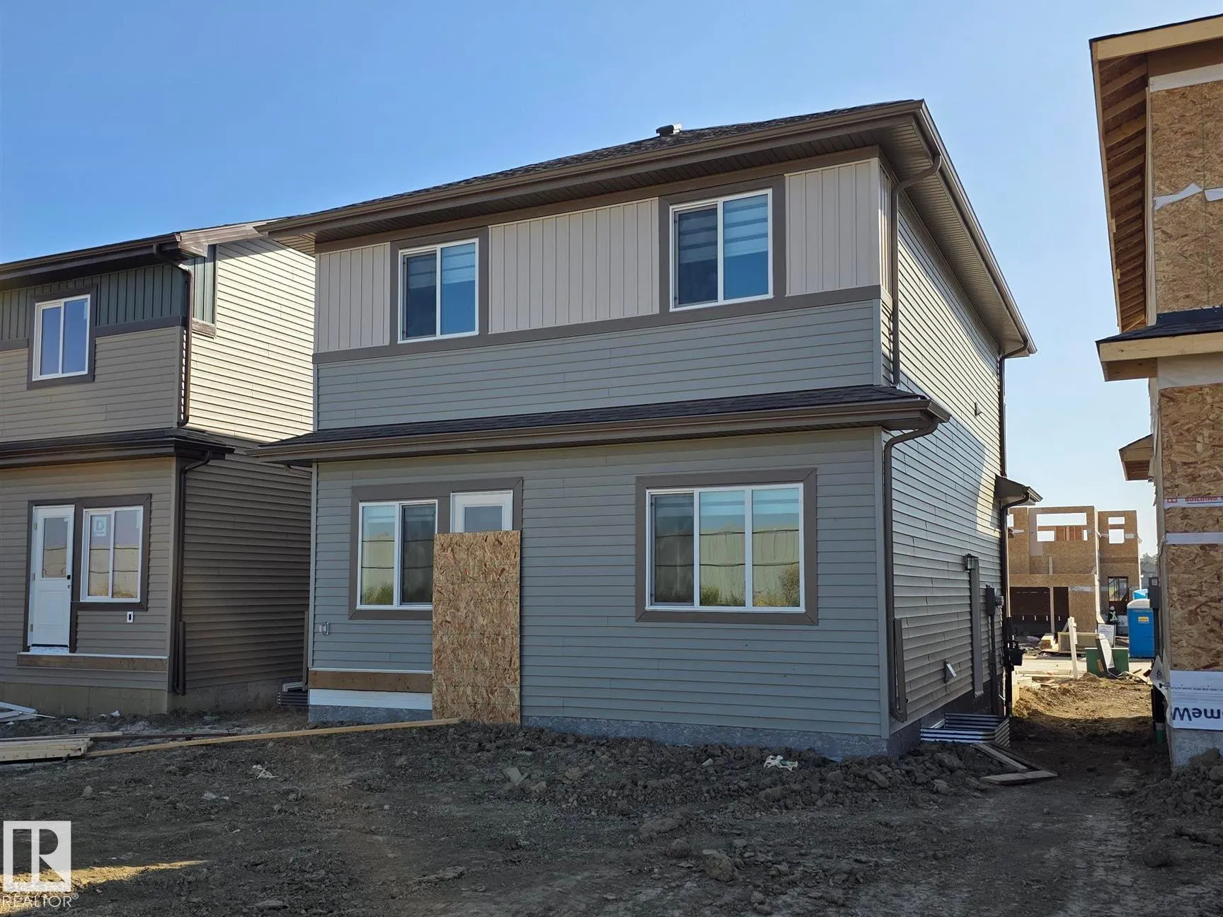 167 CALEDON Crescent