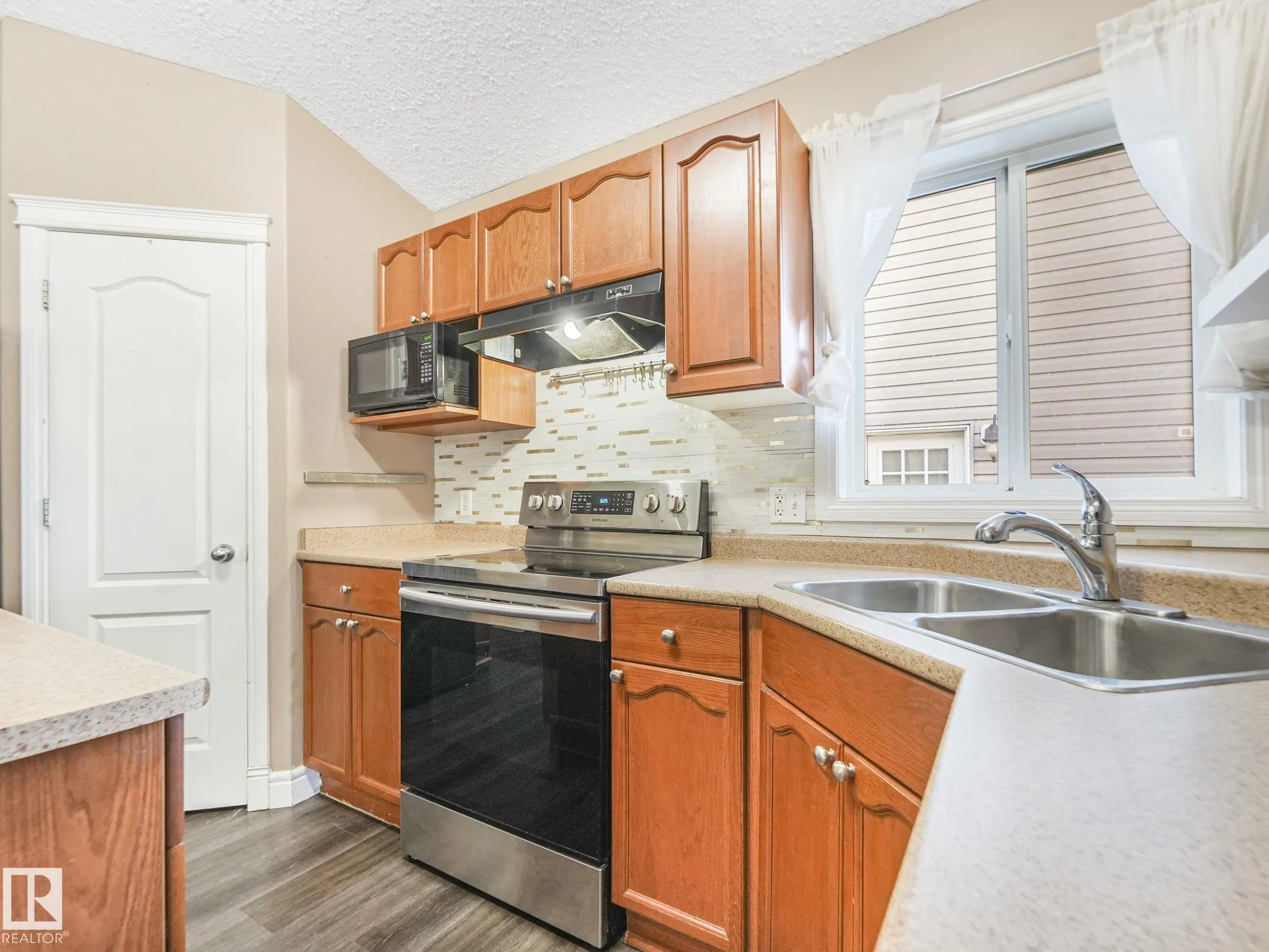 238 AVENA Circle