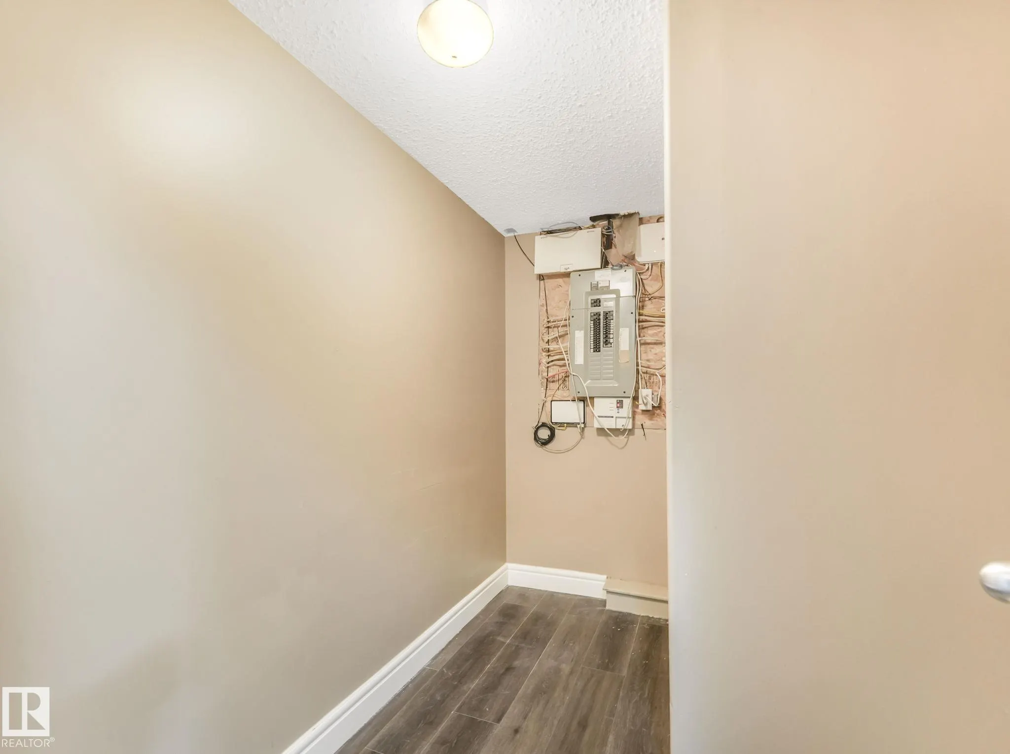 238 AVENA Circle