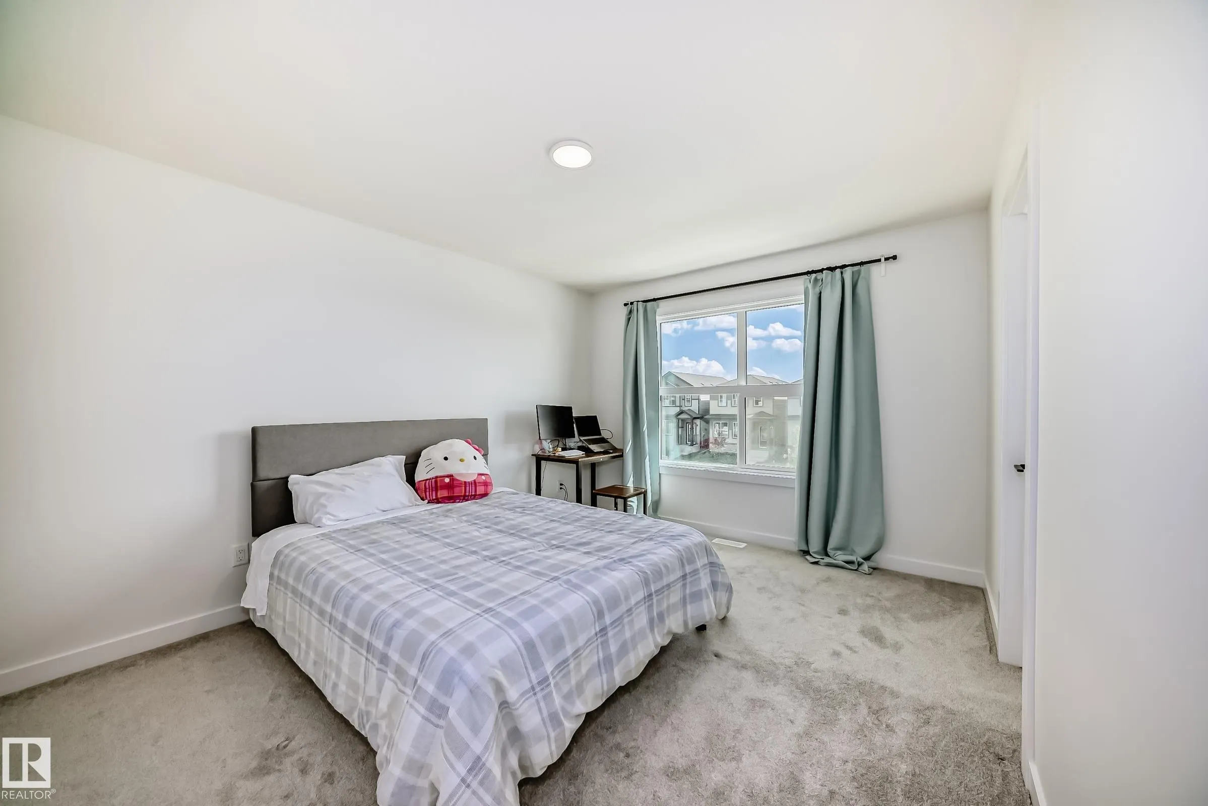 54 Sienna Blvd