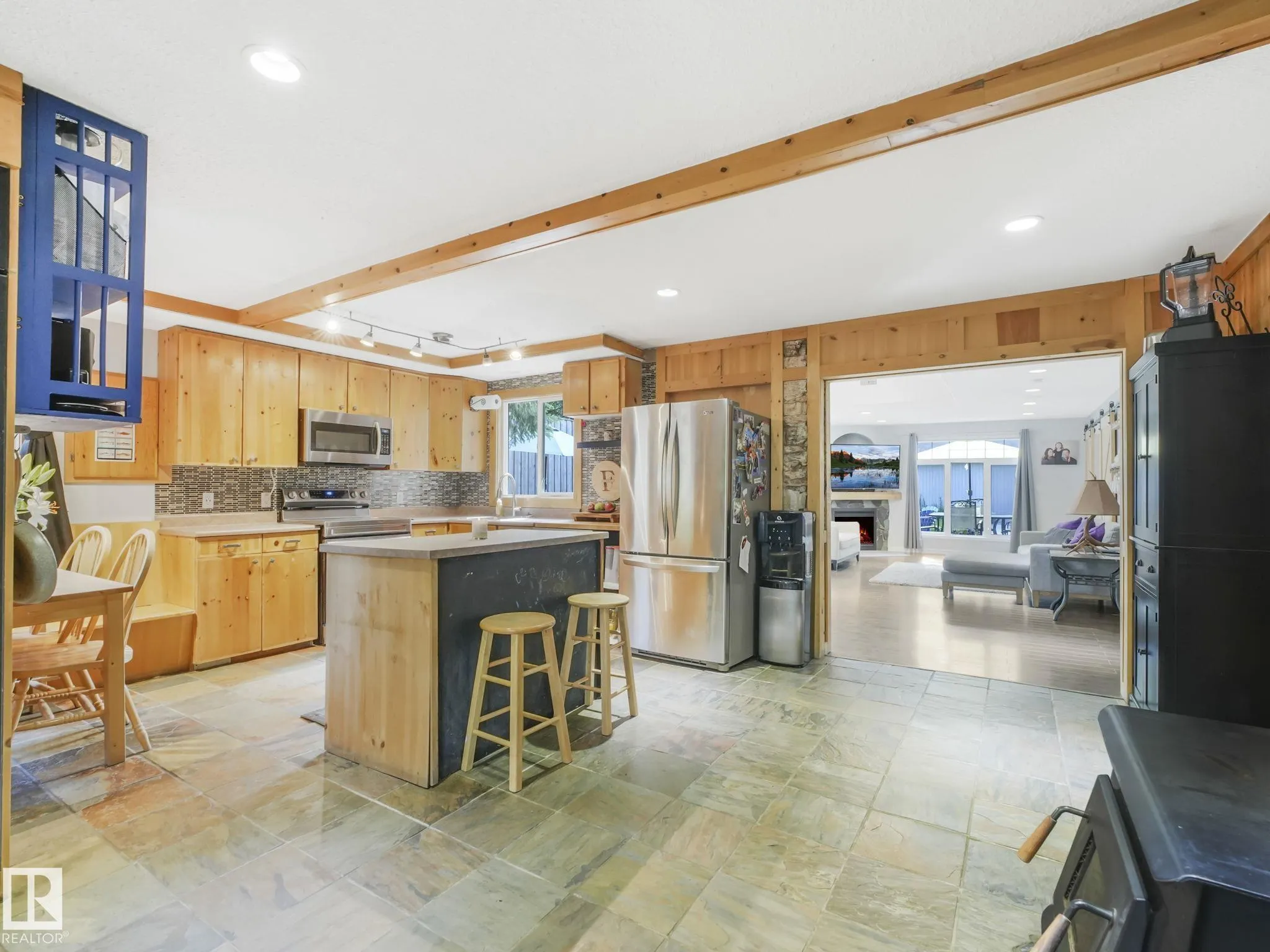 55230 RGE ROAD 10