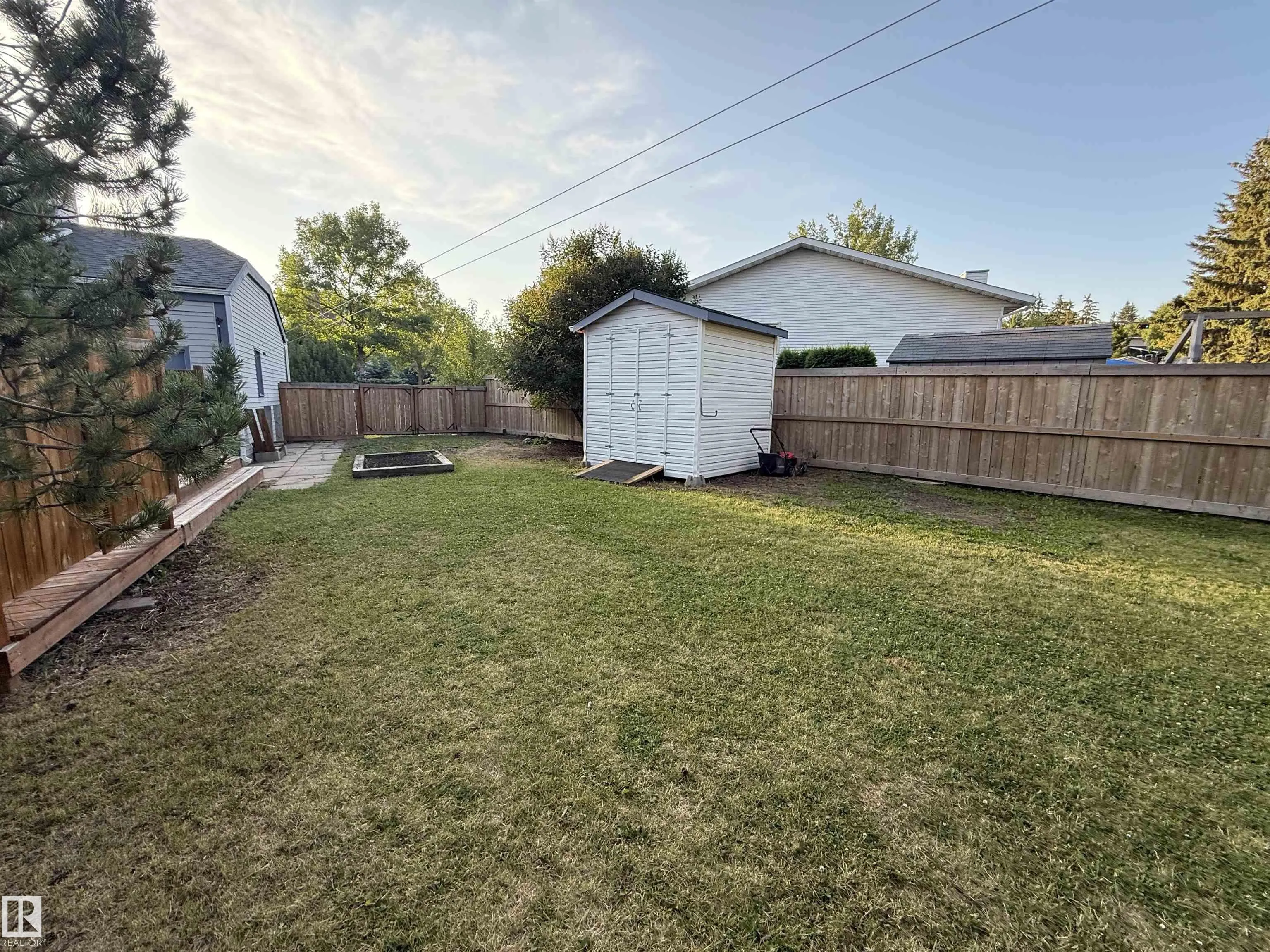 57 WOODCREST Avenue