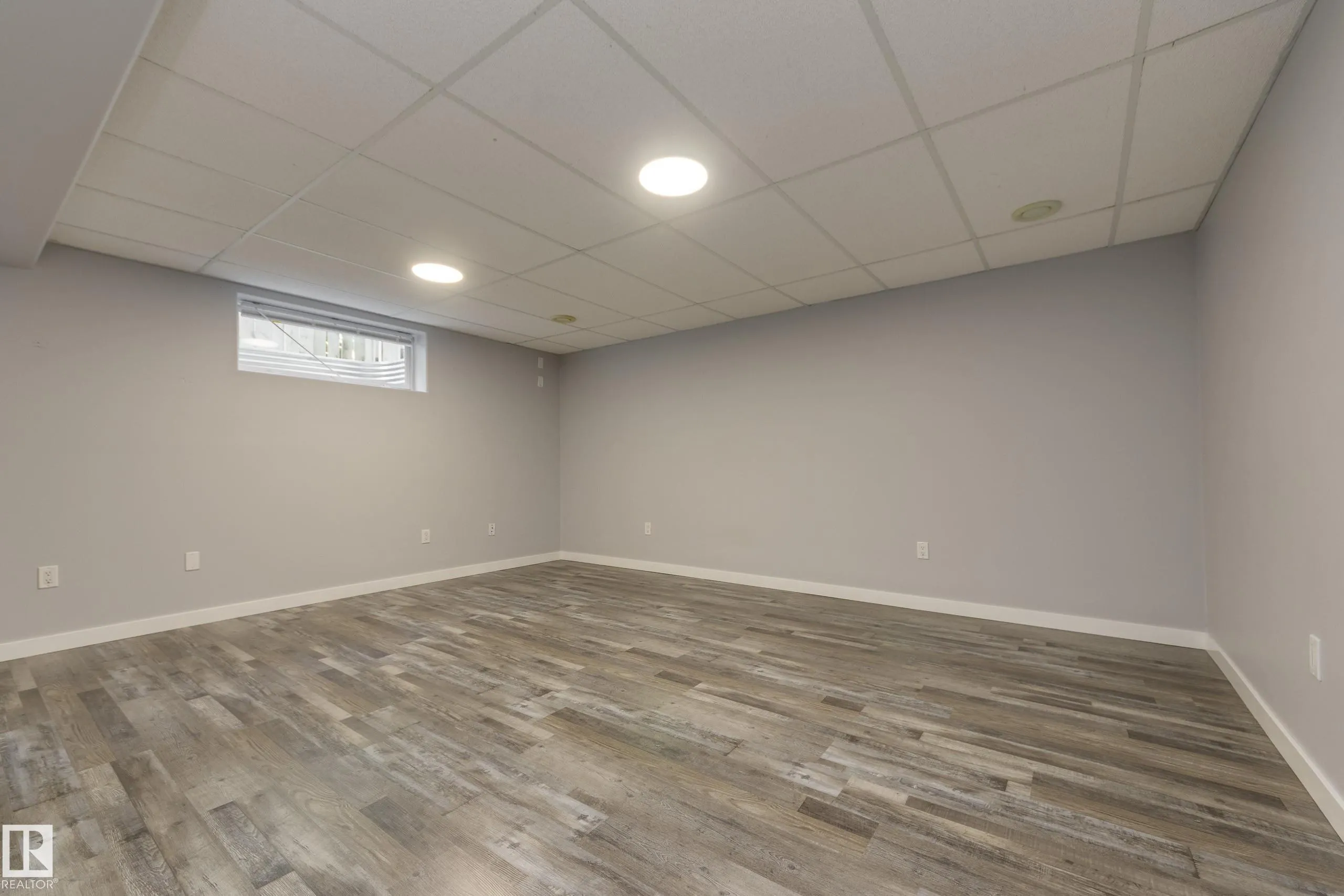 129 RIDGEBROOK Road
