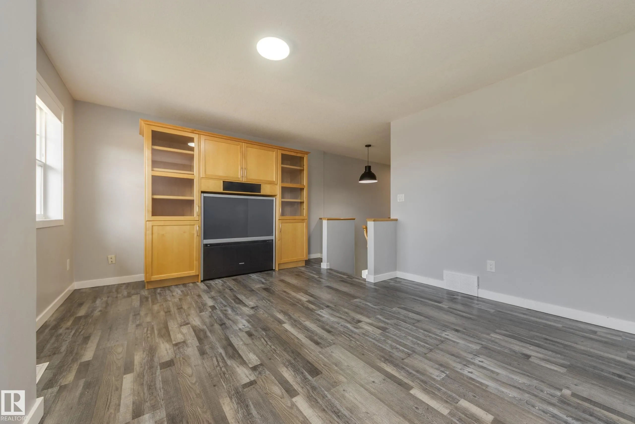 129 RIDGEBROOK Road