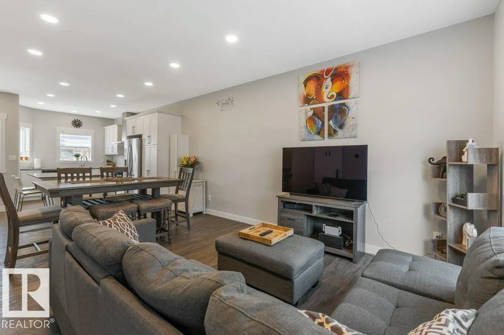 150 EVERITT DR