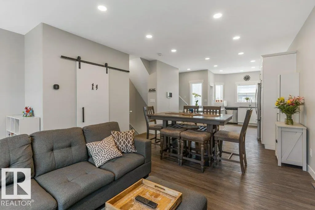 150 EVERITT DR