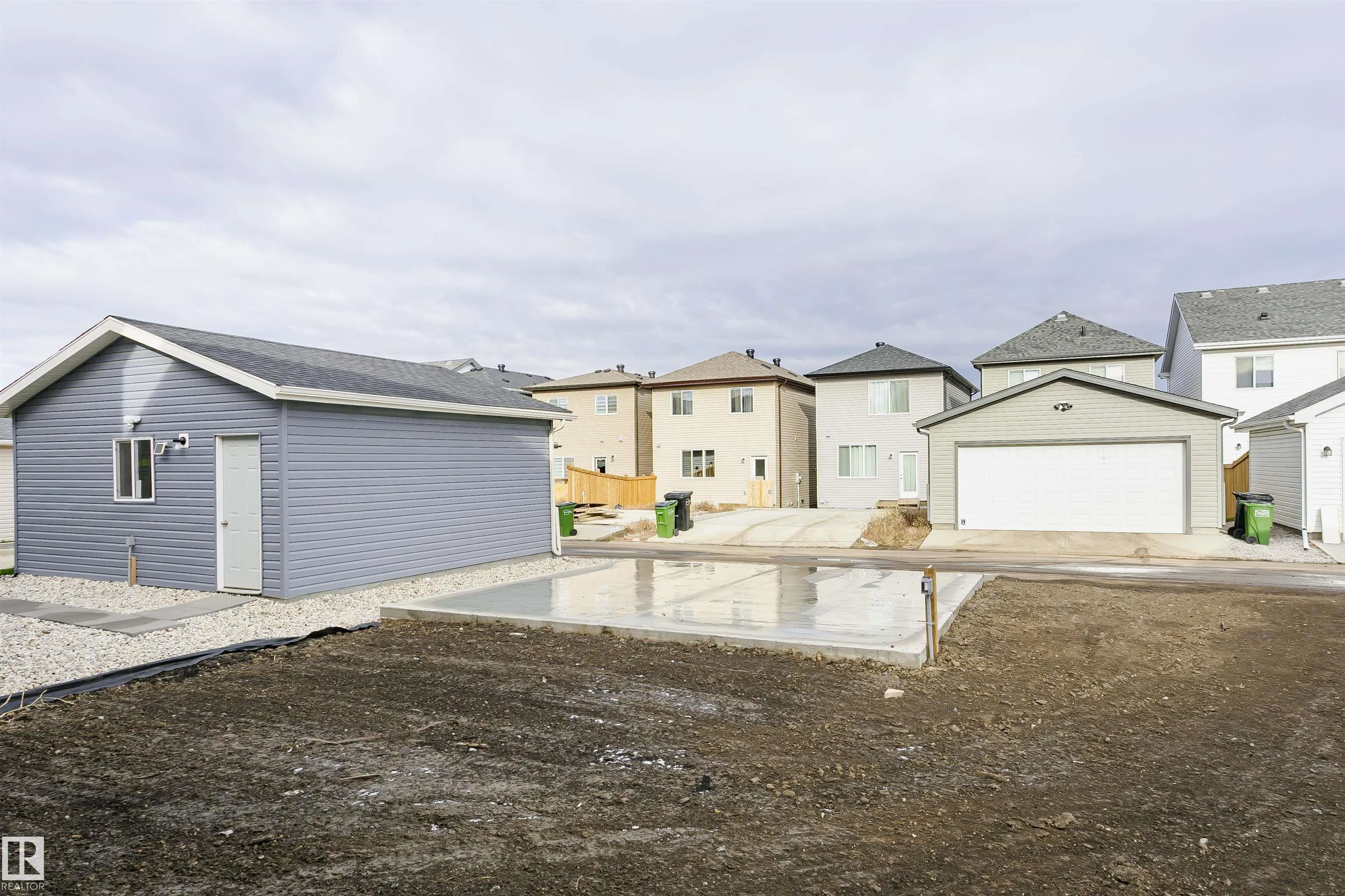 9530 CARSON BEND
