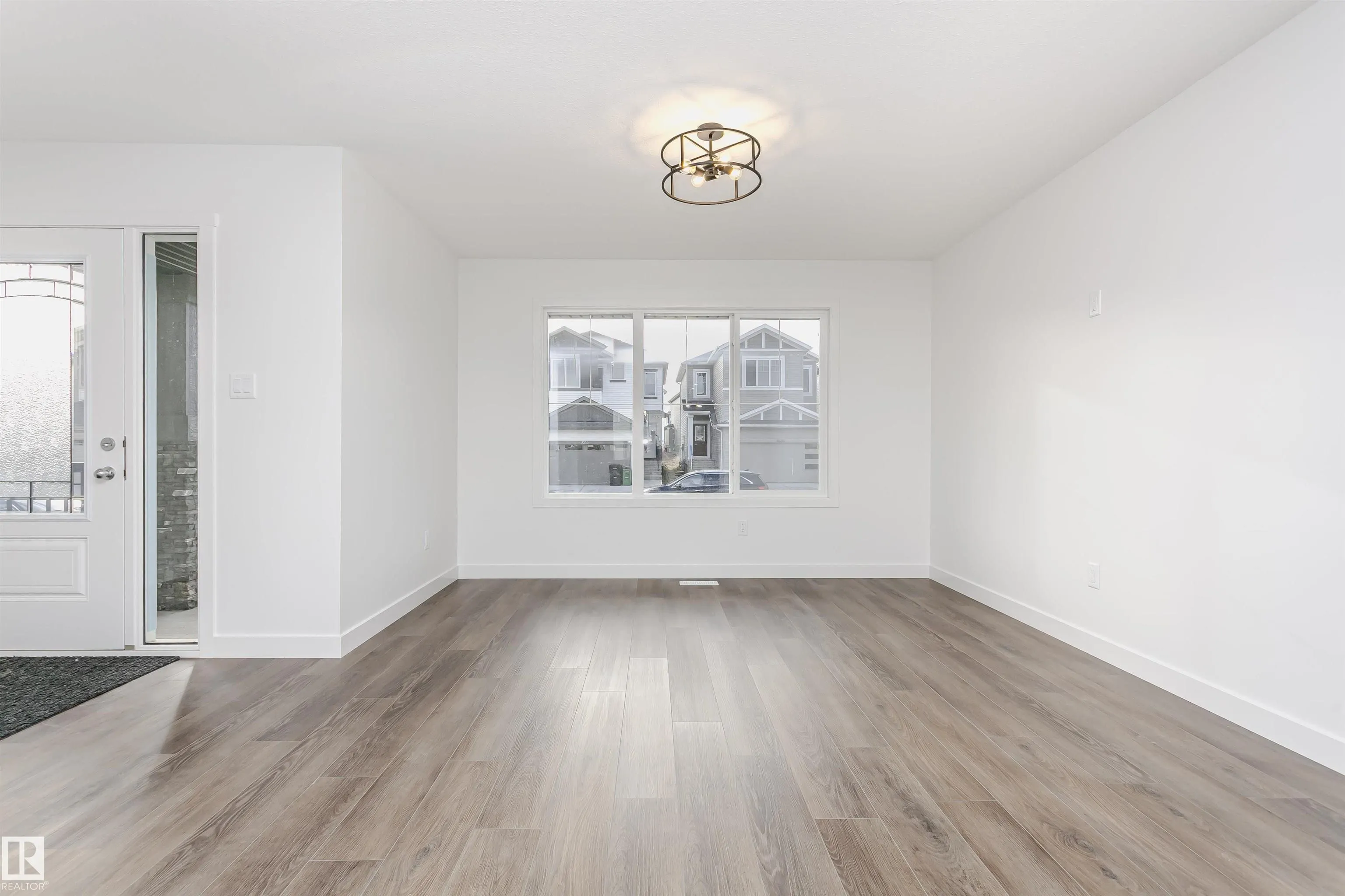 9530 CARSON BEND