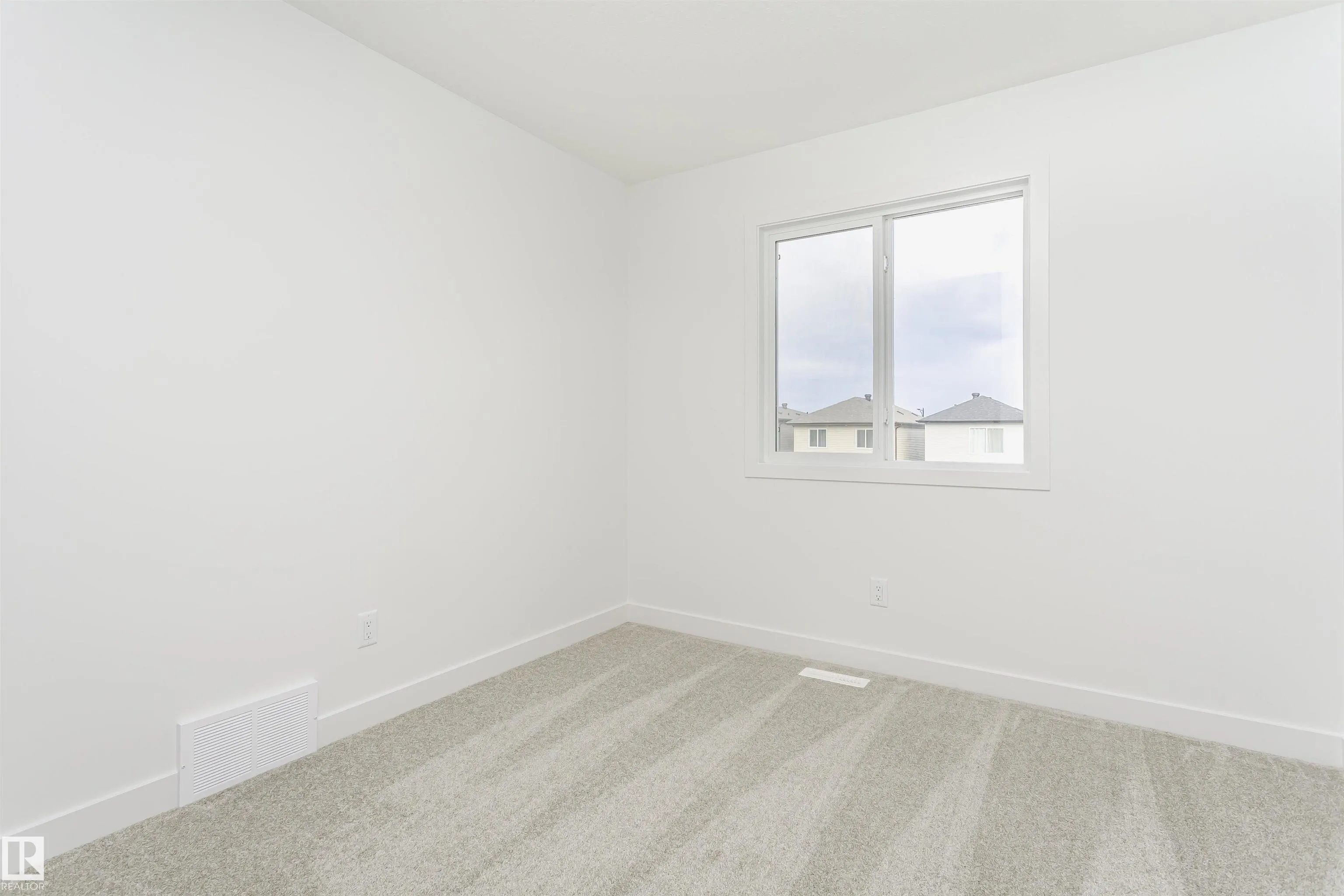 9530 CARSON BEND
