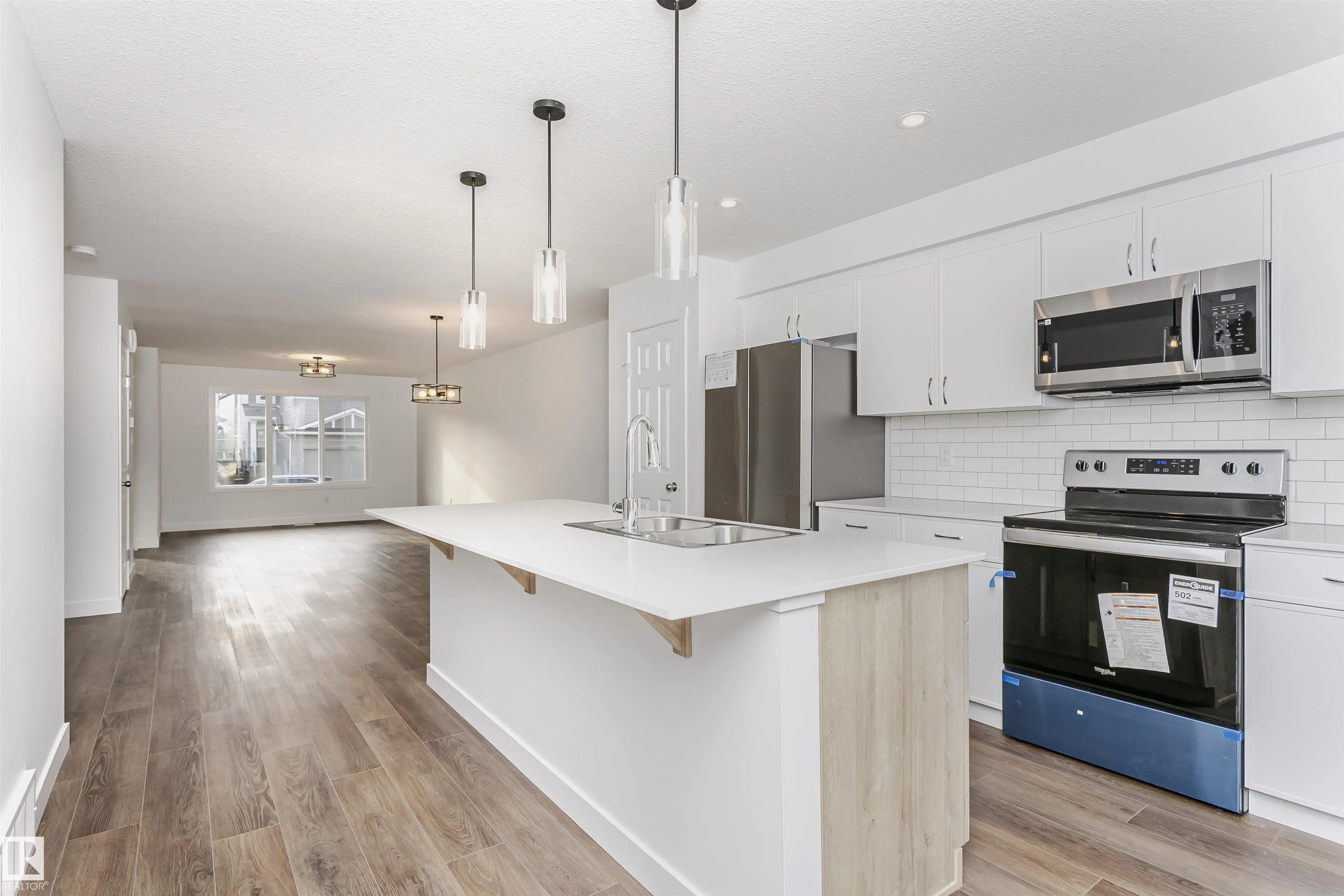9530 CARSON BEND