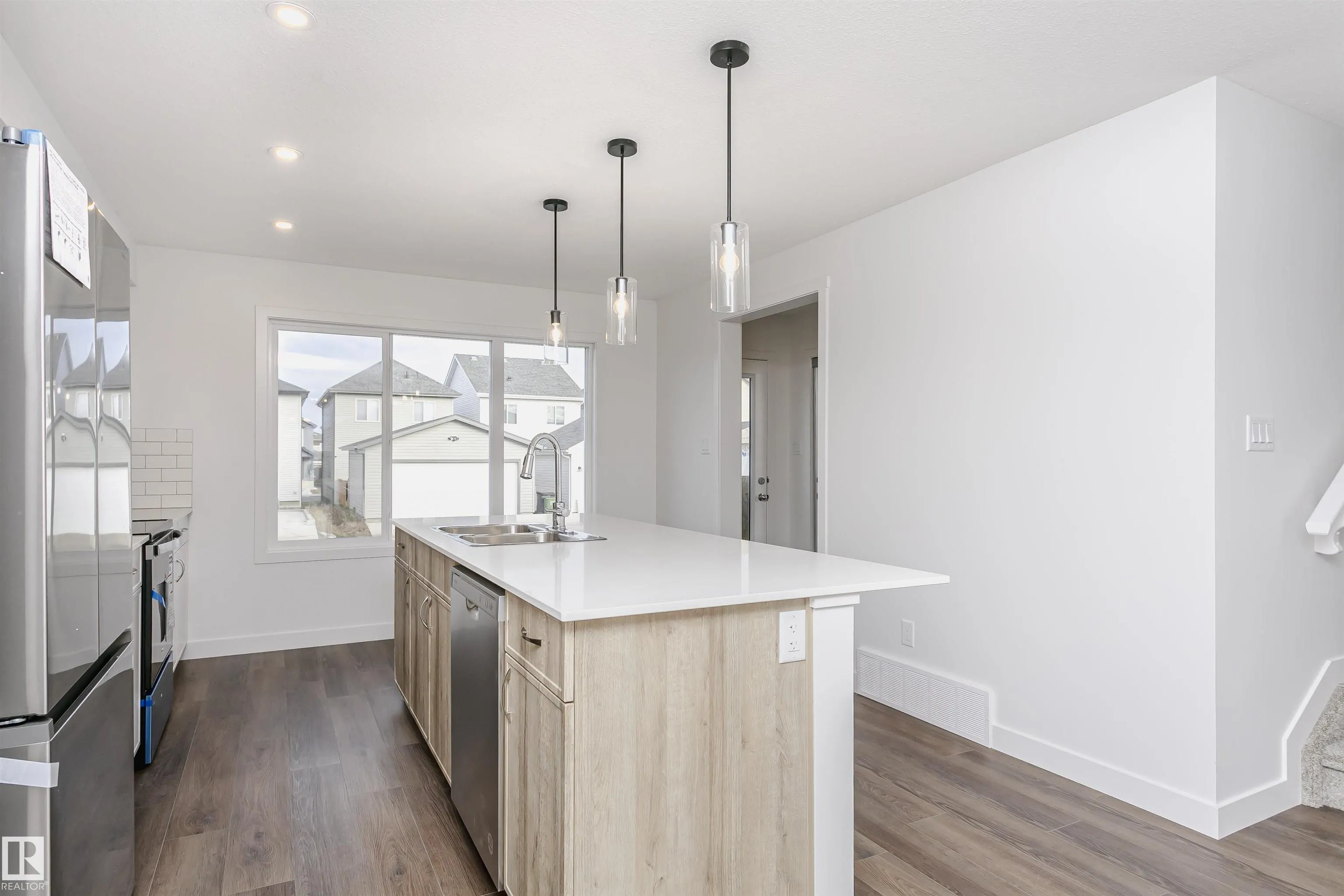 9530 CARSON BEND