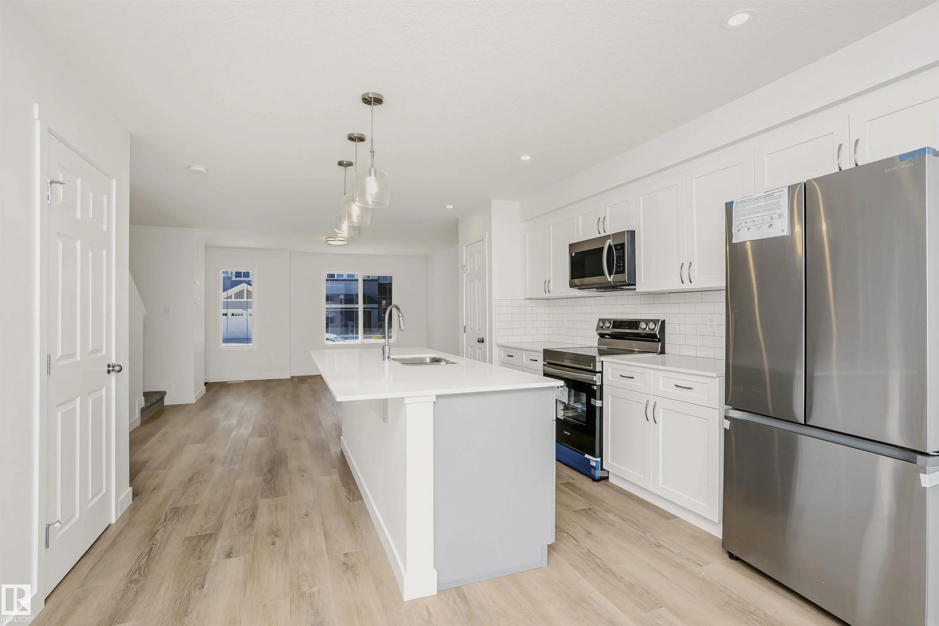 9552 CARSON BEND