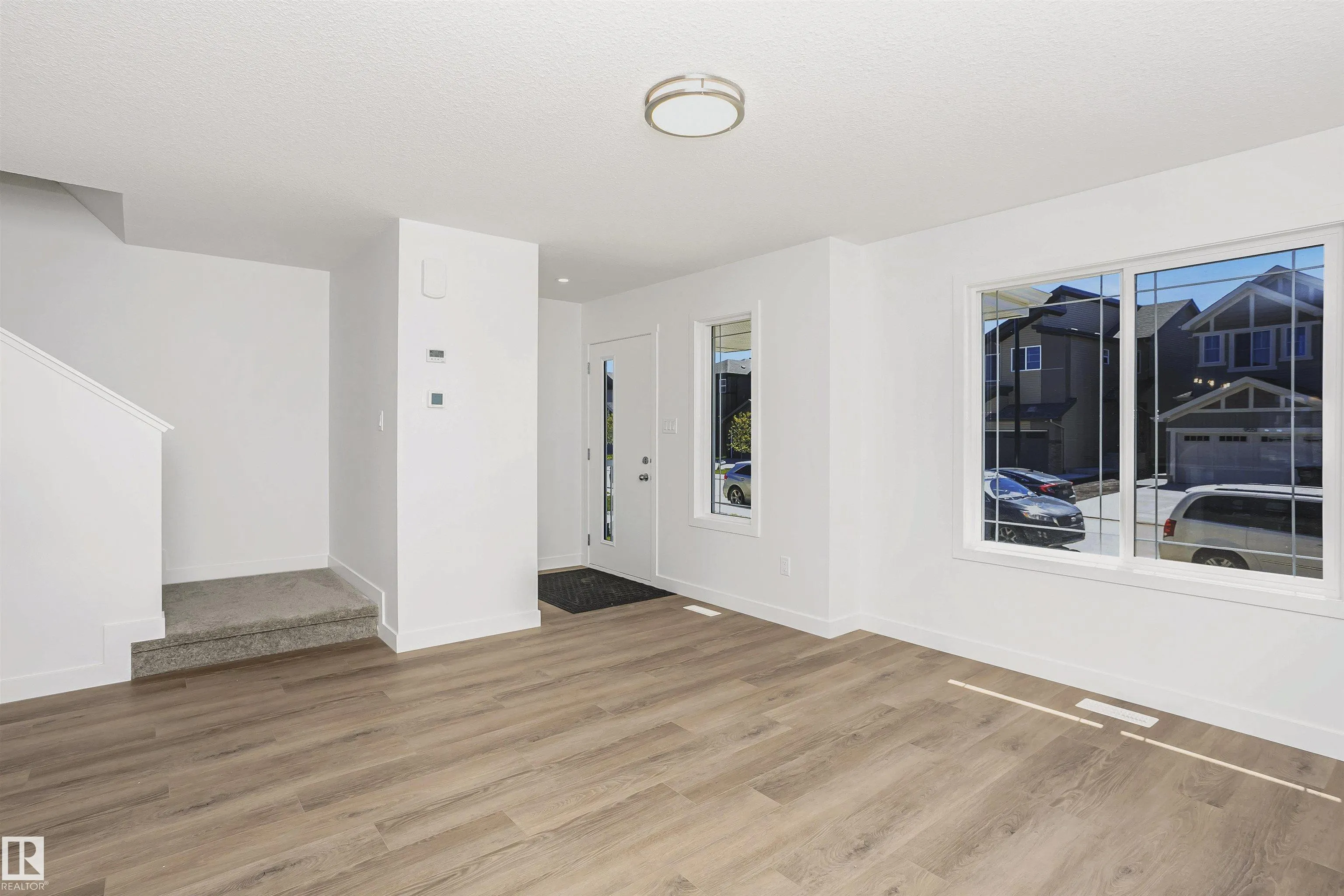 9552 CARSON BEND