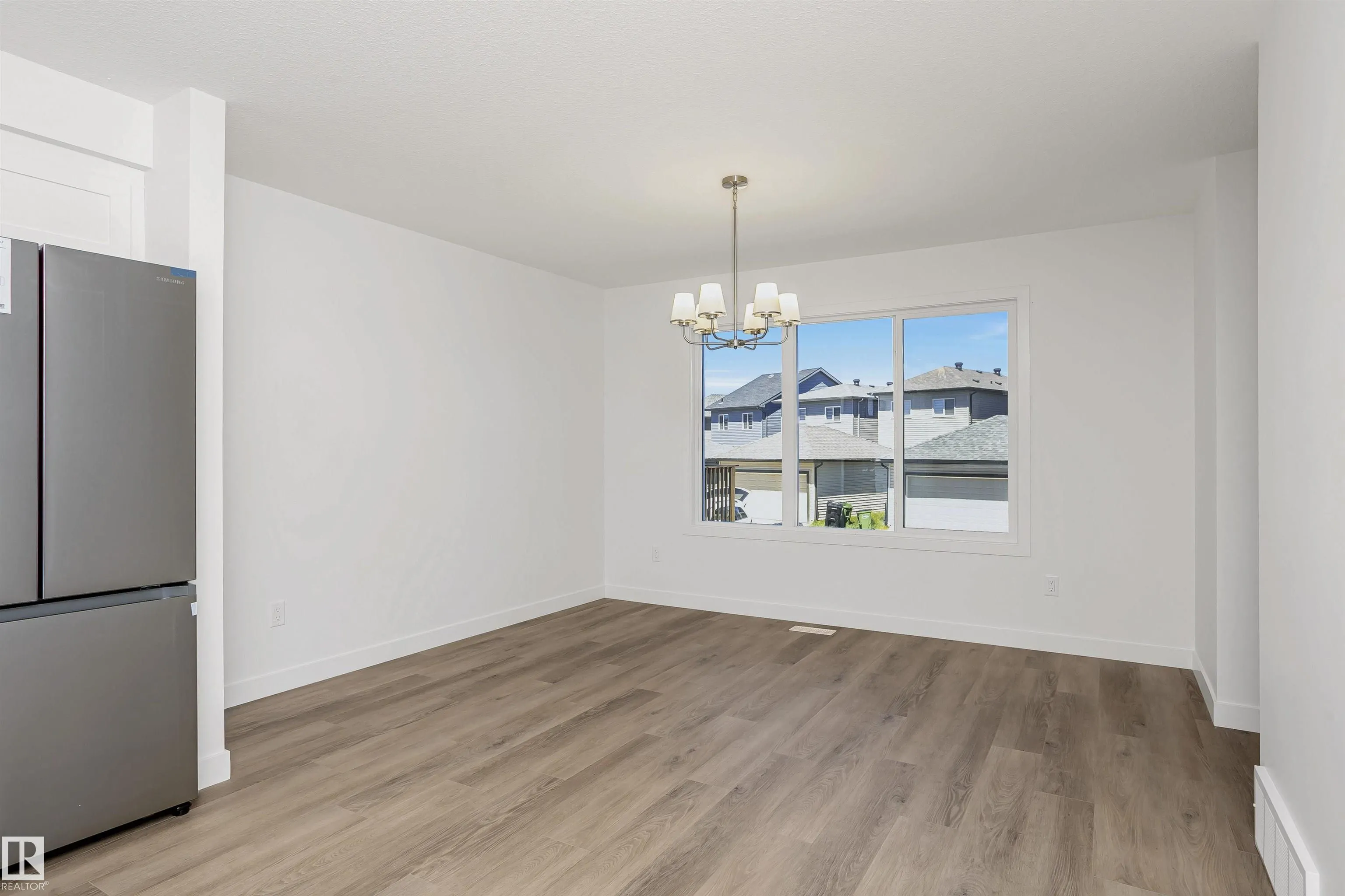 9552 CARSON BEND