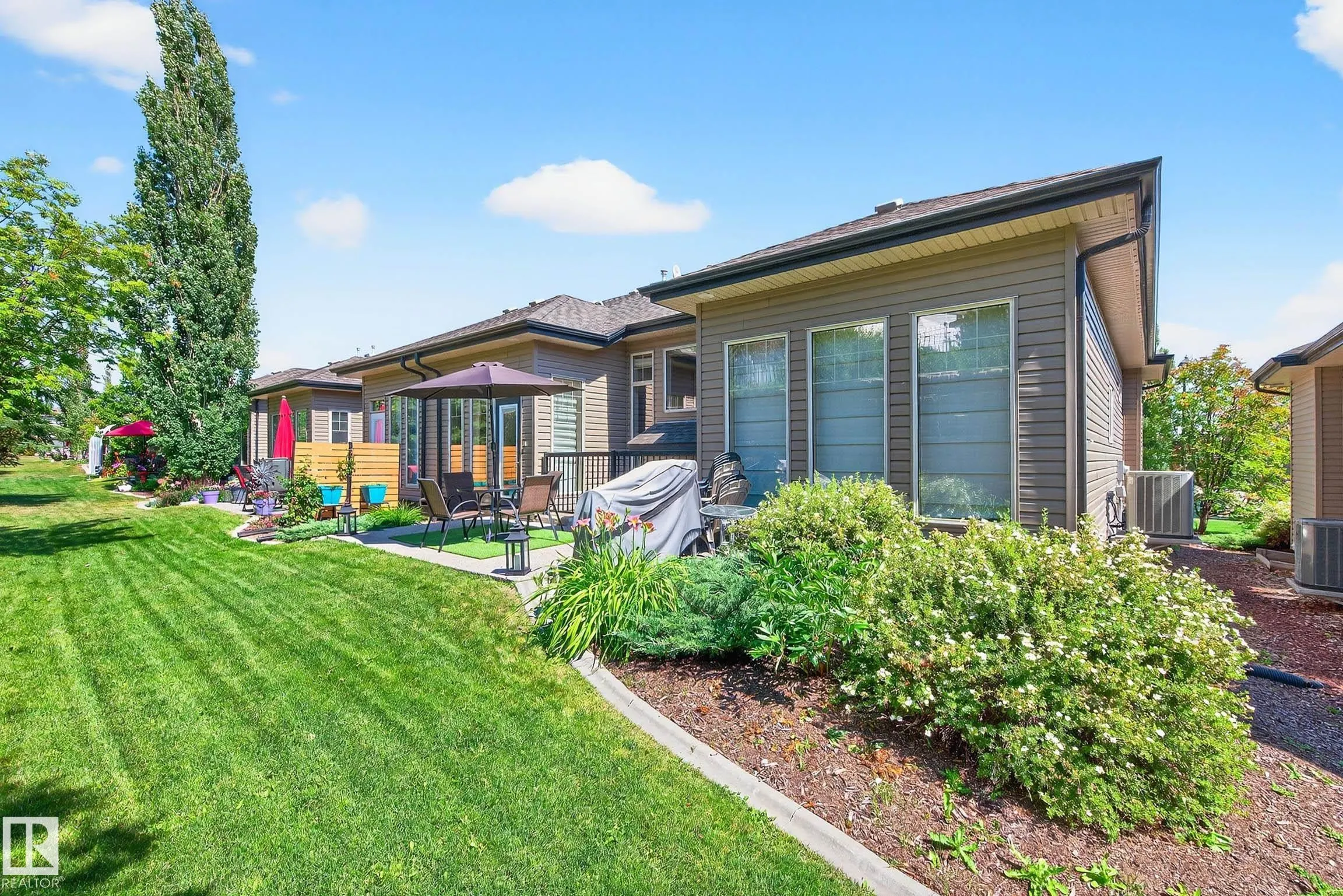 13 OAKCREST Terrace