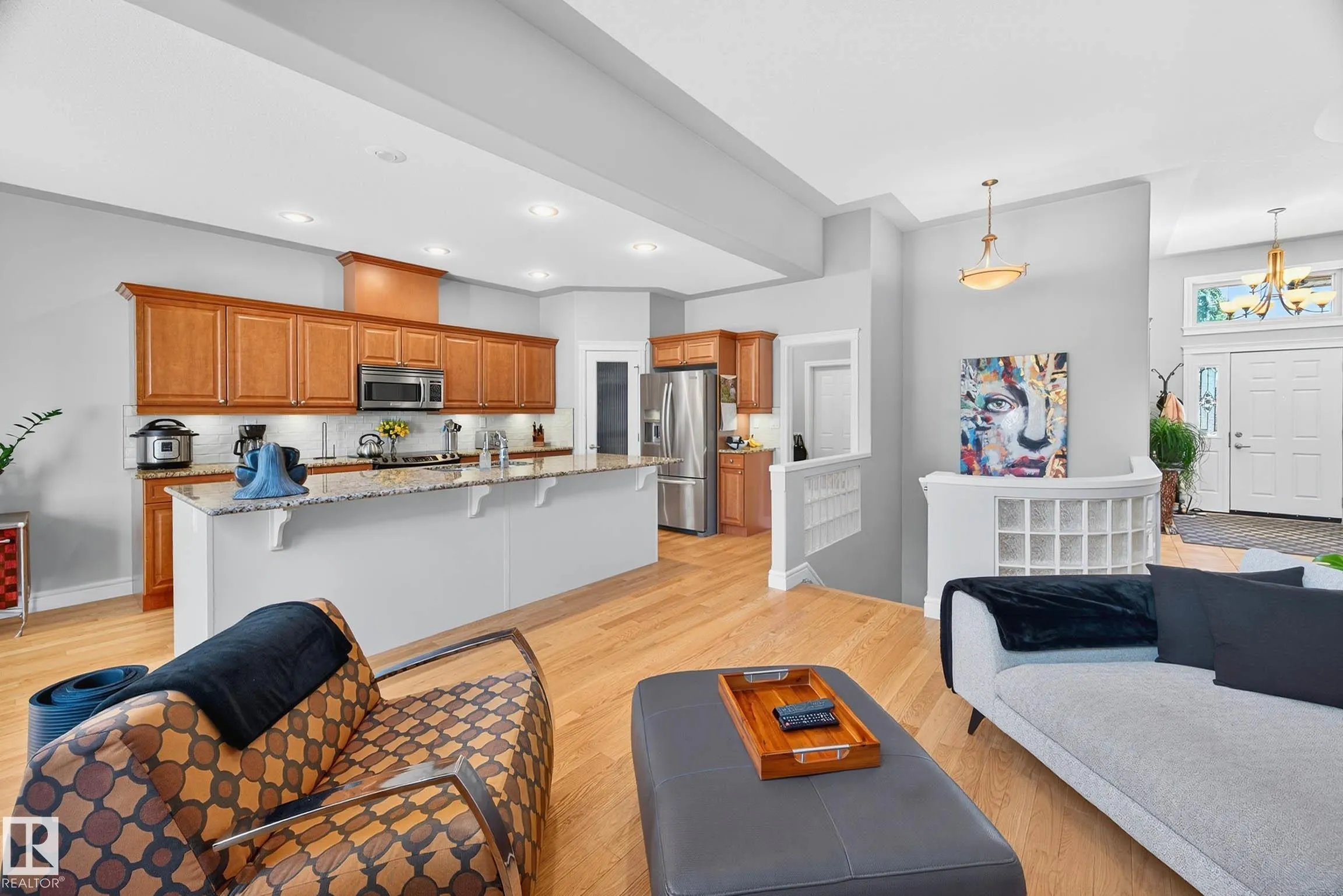 13 OAKCREST Terrace