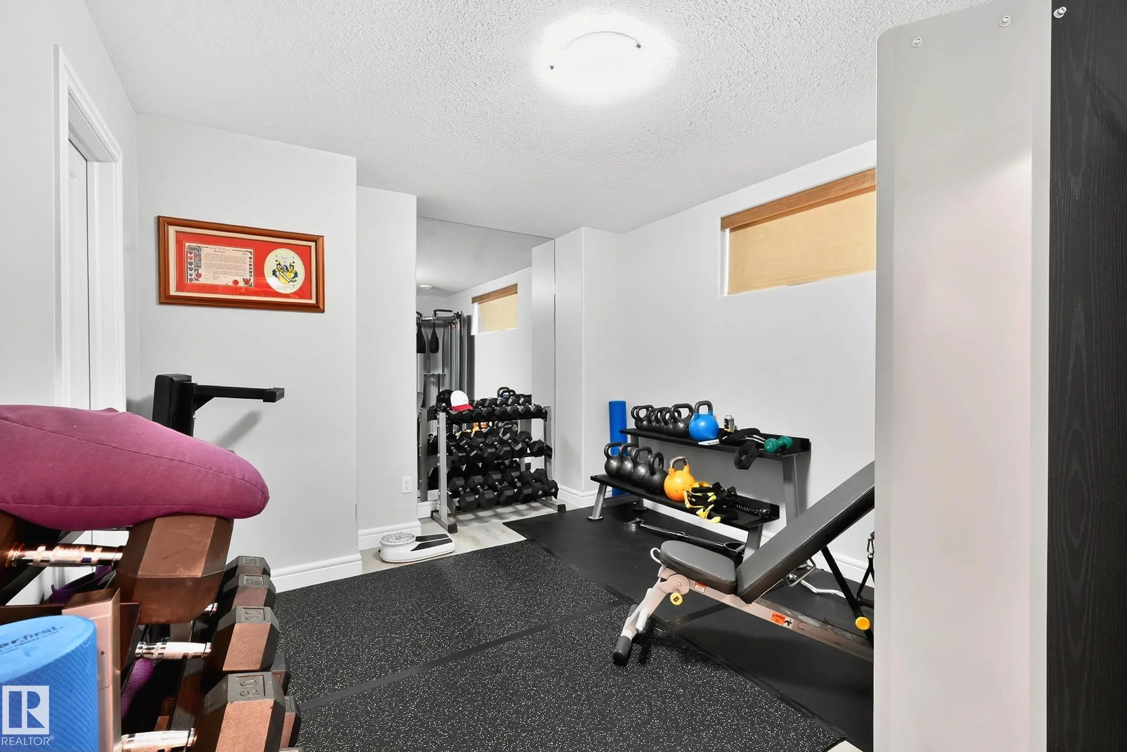 13 OAKCREST Terrace