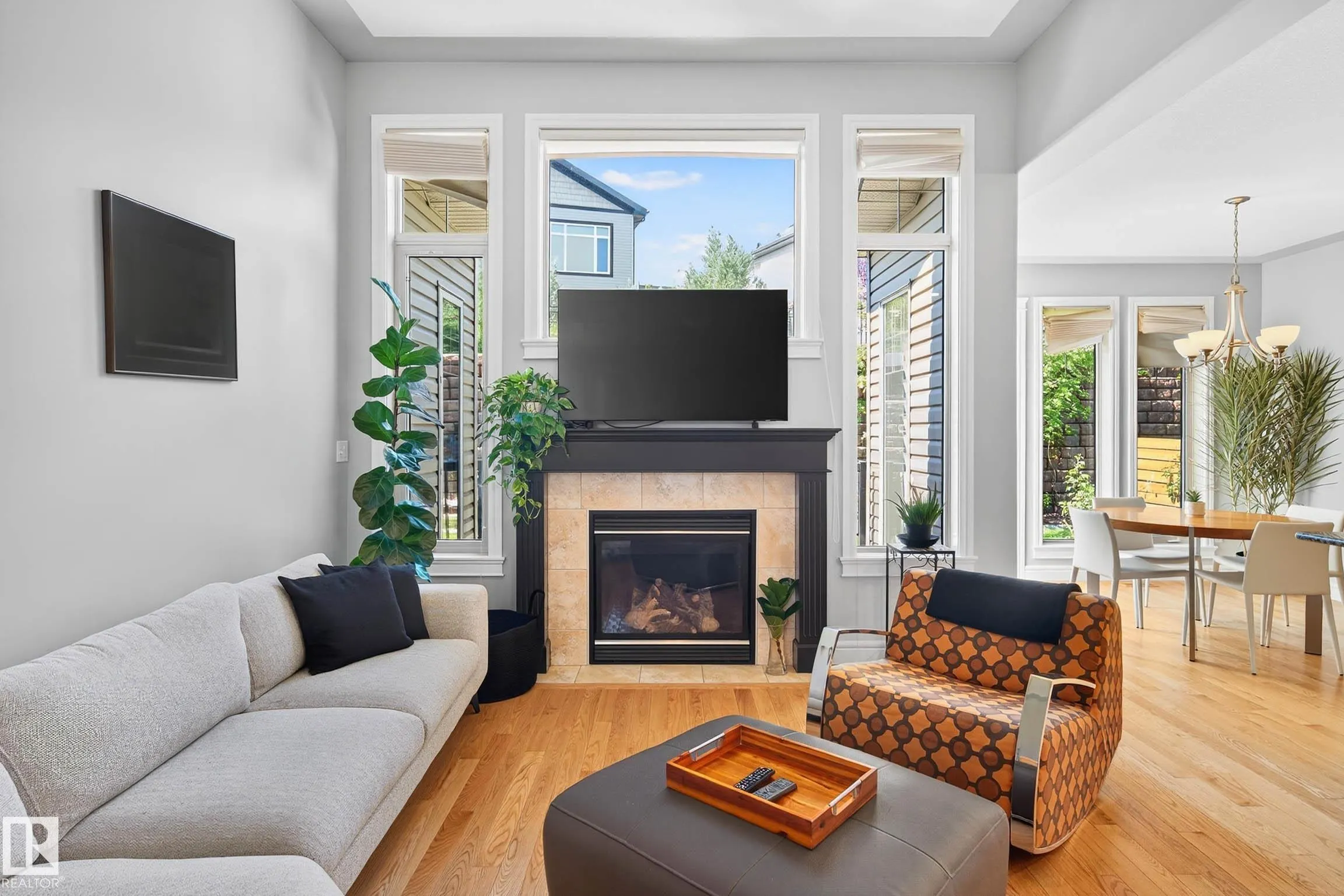 13 OAKCREST Terrace