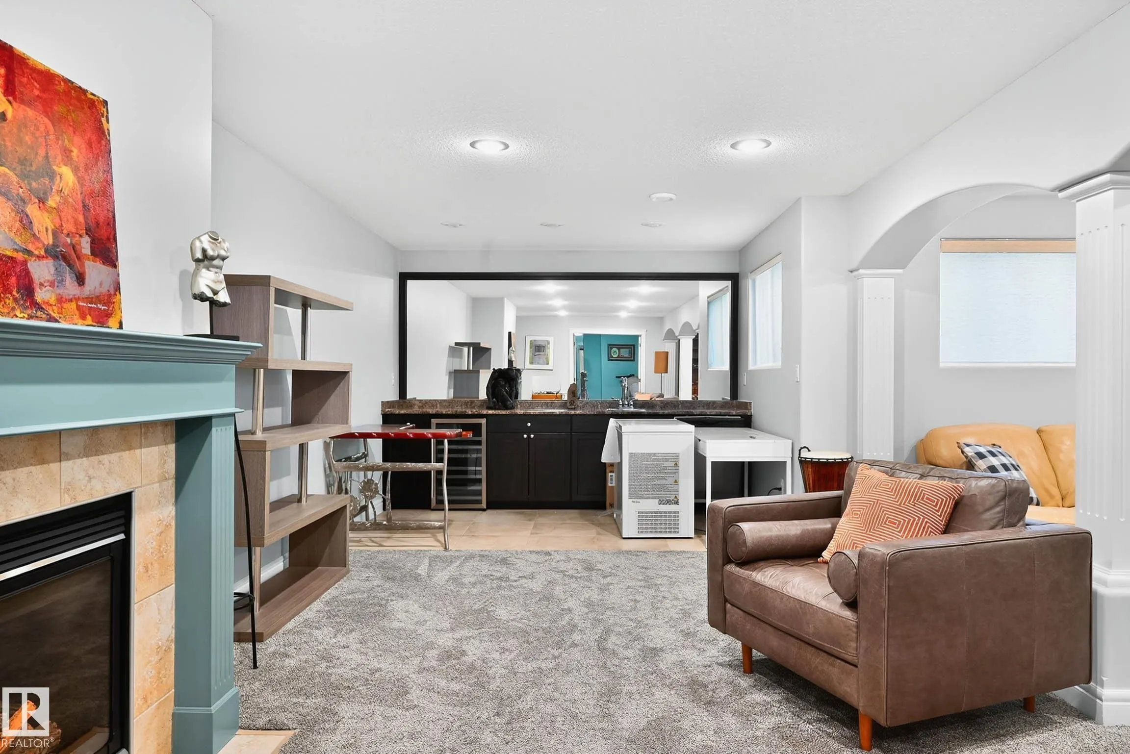 13 OAKCREST Terrace