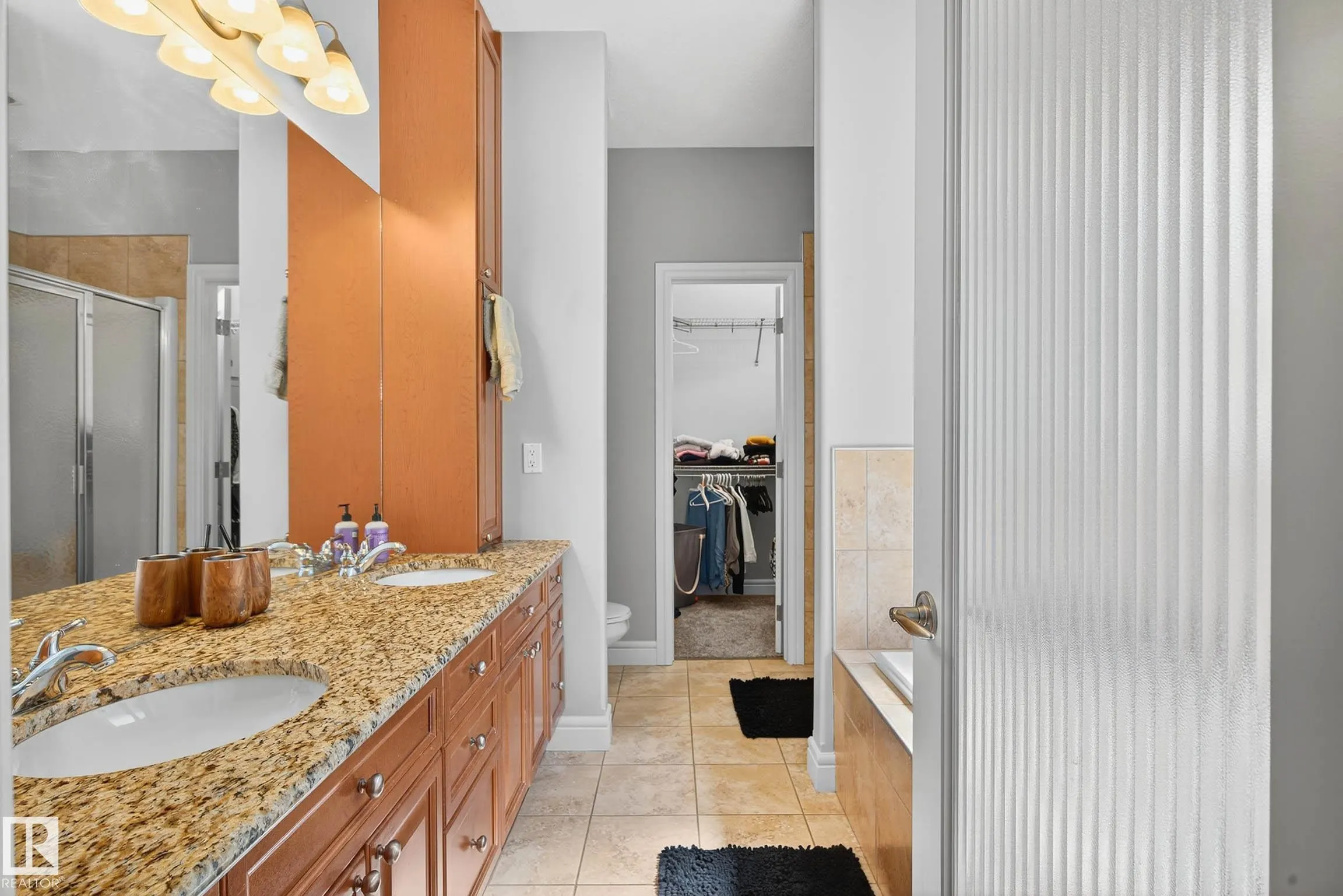 13 OAKCREST Terrace
