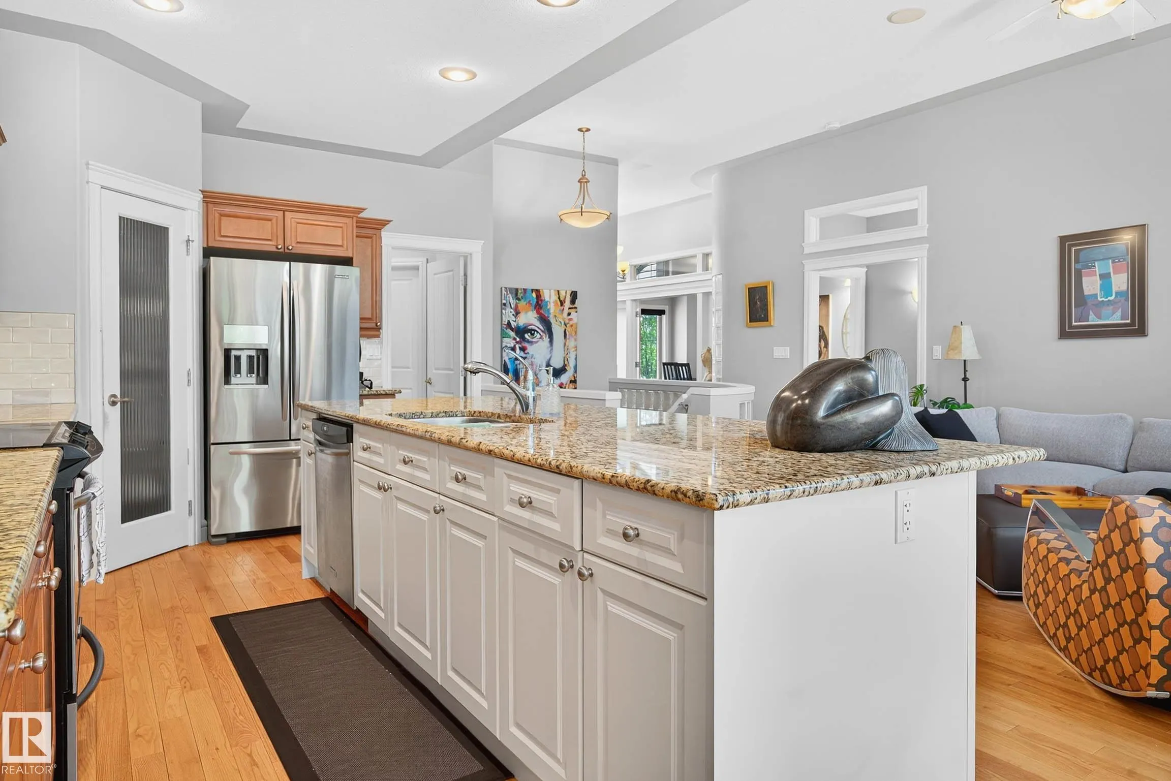 13 OAKCREST Terrace