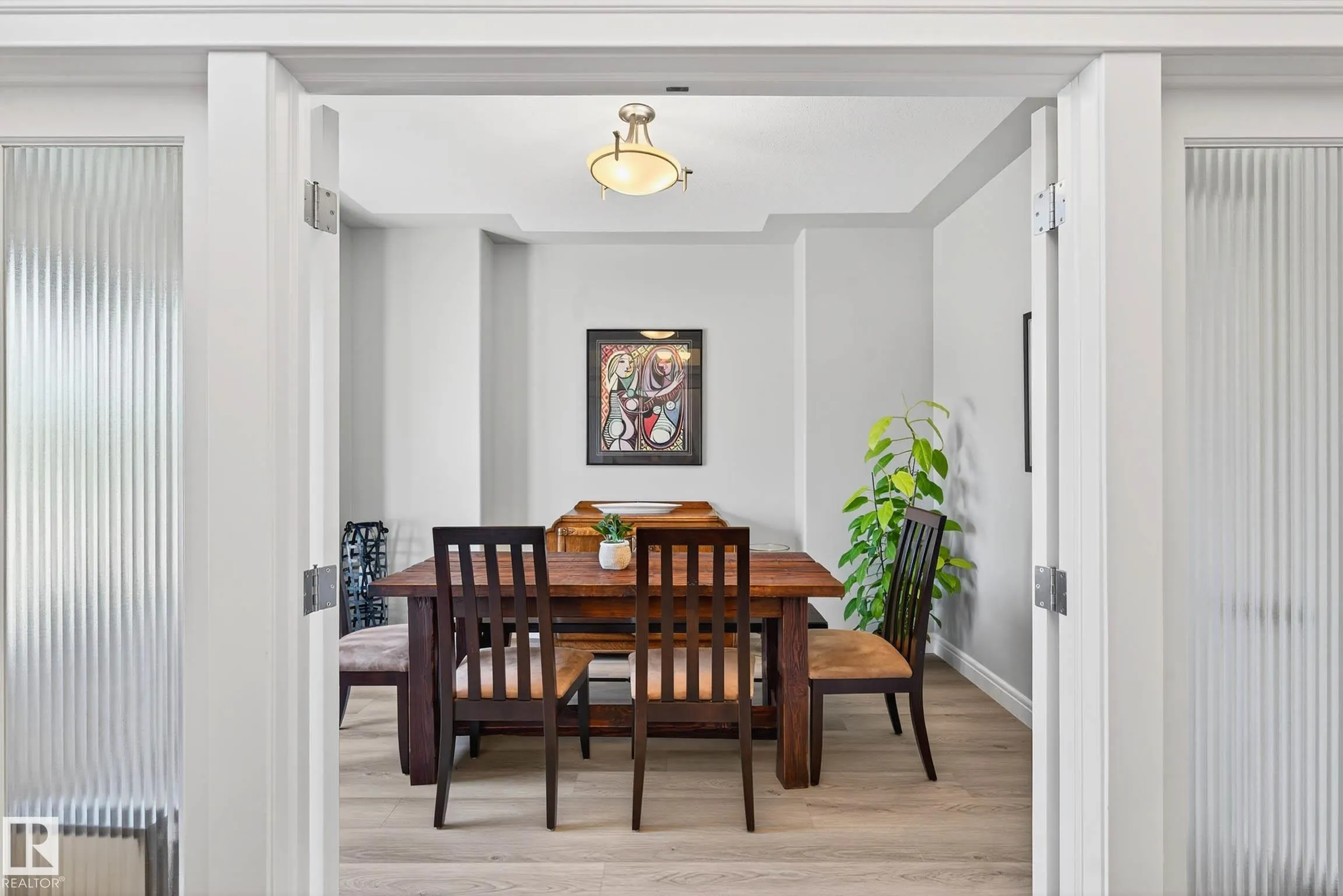 13 OAKCREST Terrace