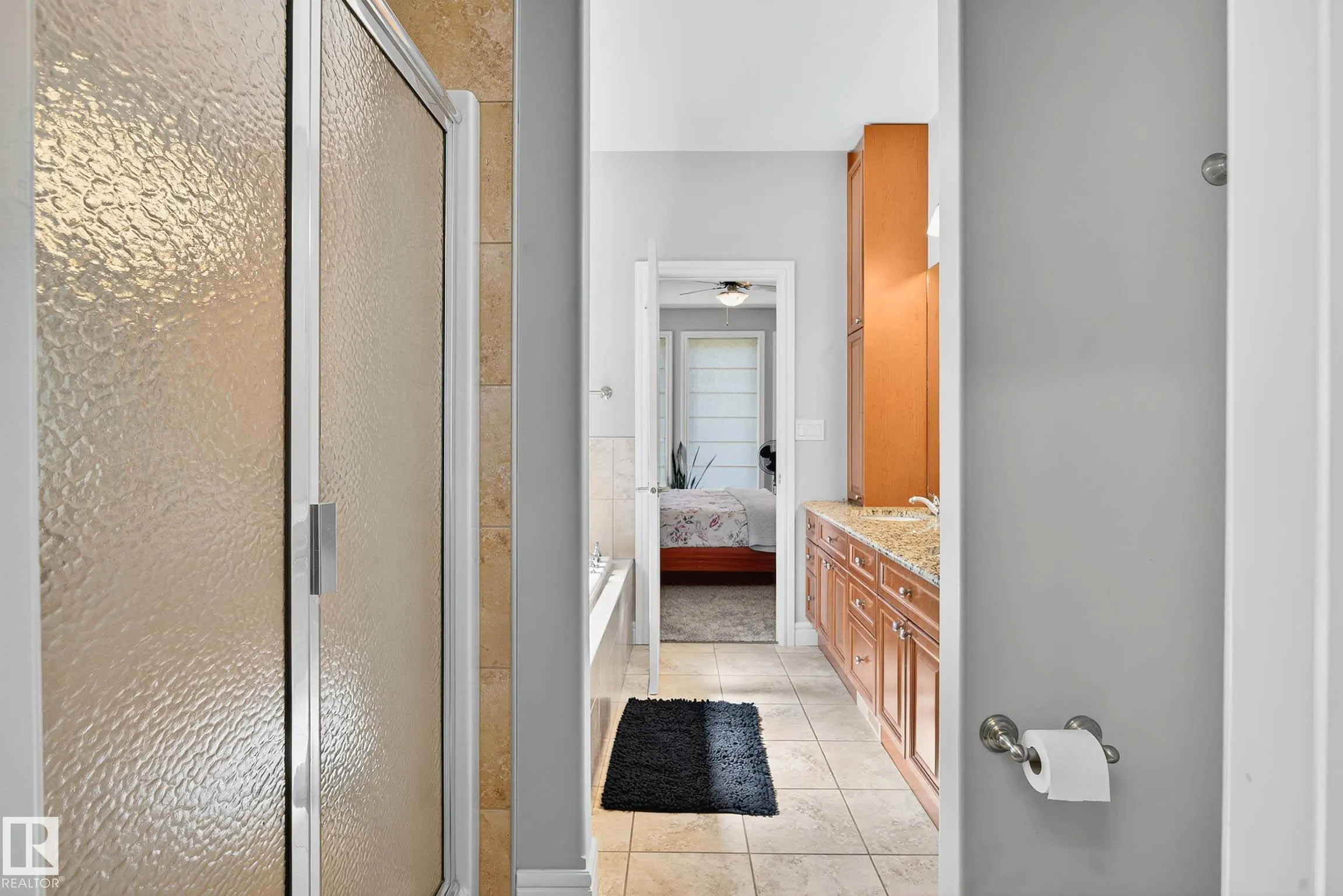 13 OAKCREST Terrace