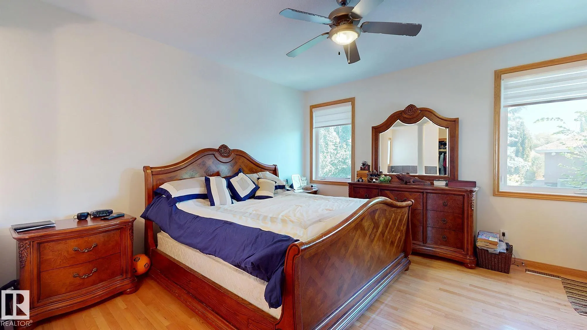7 KINGSBURY Crescent