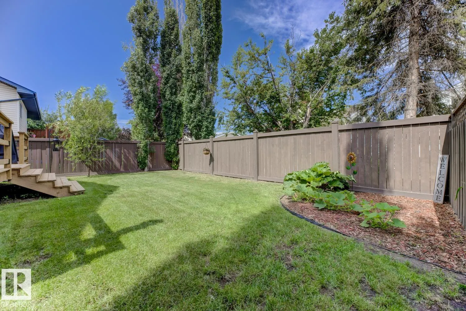 8 LAKEWOOD Cove