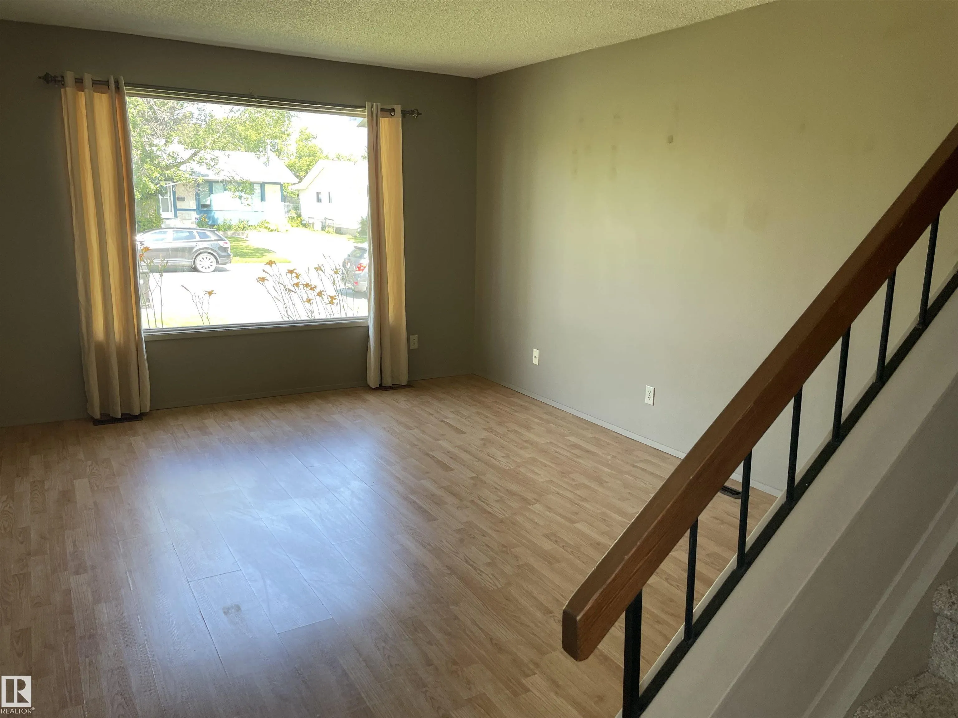 4315 South Park Drive
